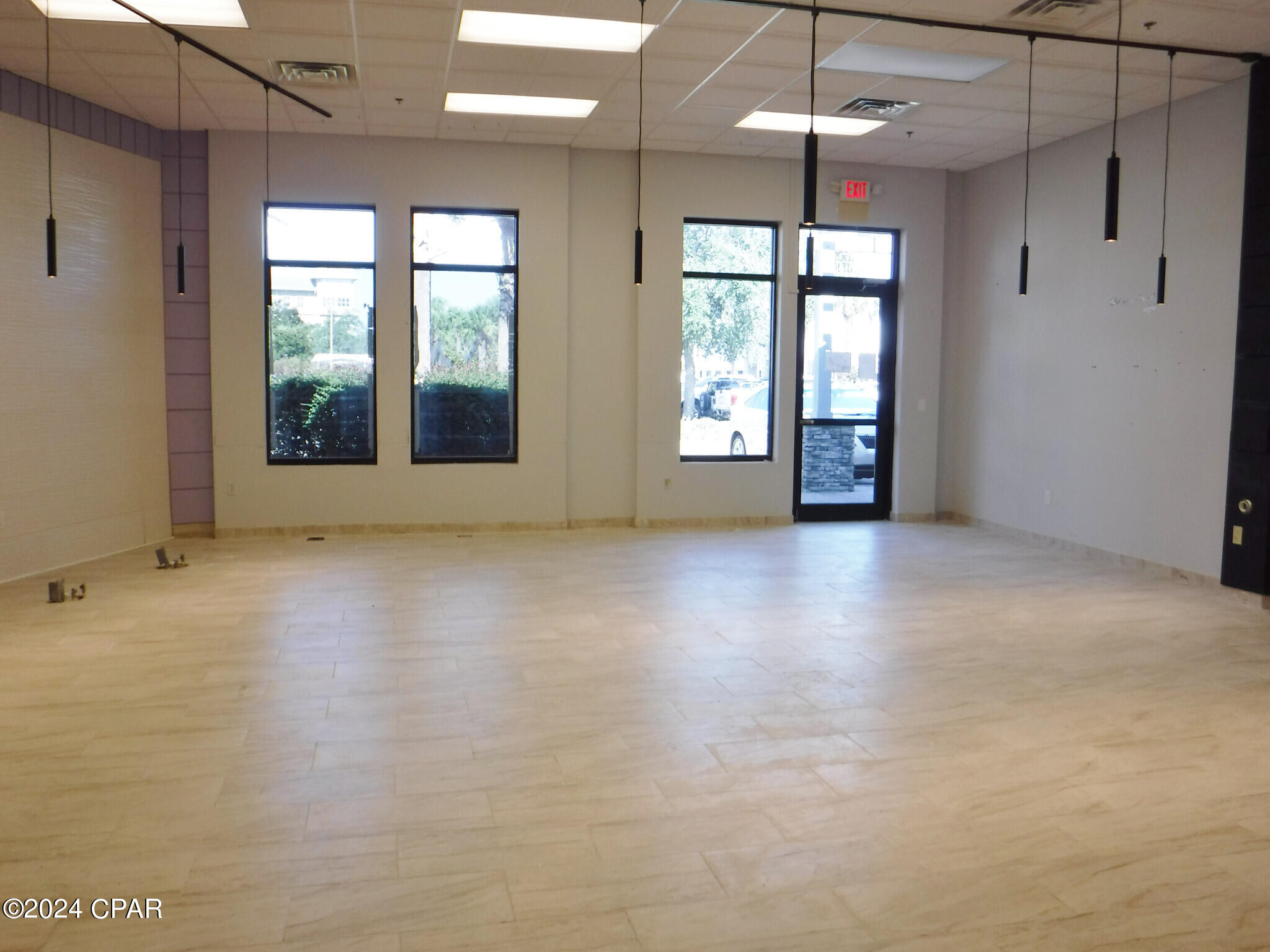 Image 2 For 11501 Hutchison Boulevard