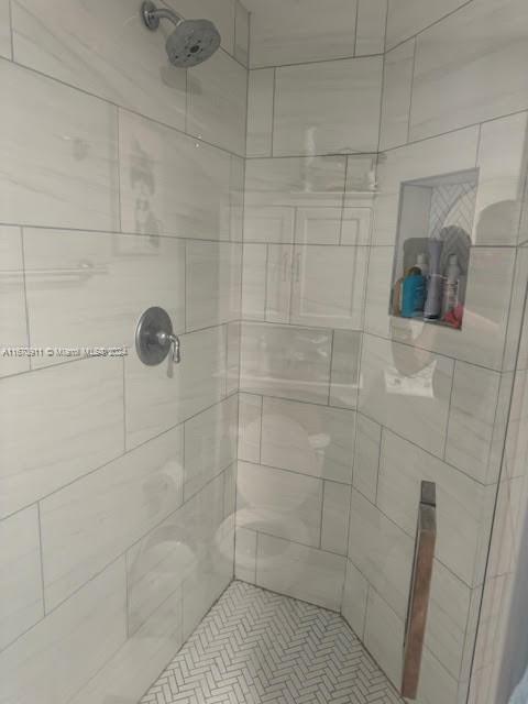 690 SW 1st Ct #602, Miami FL 33130