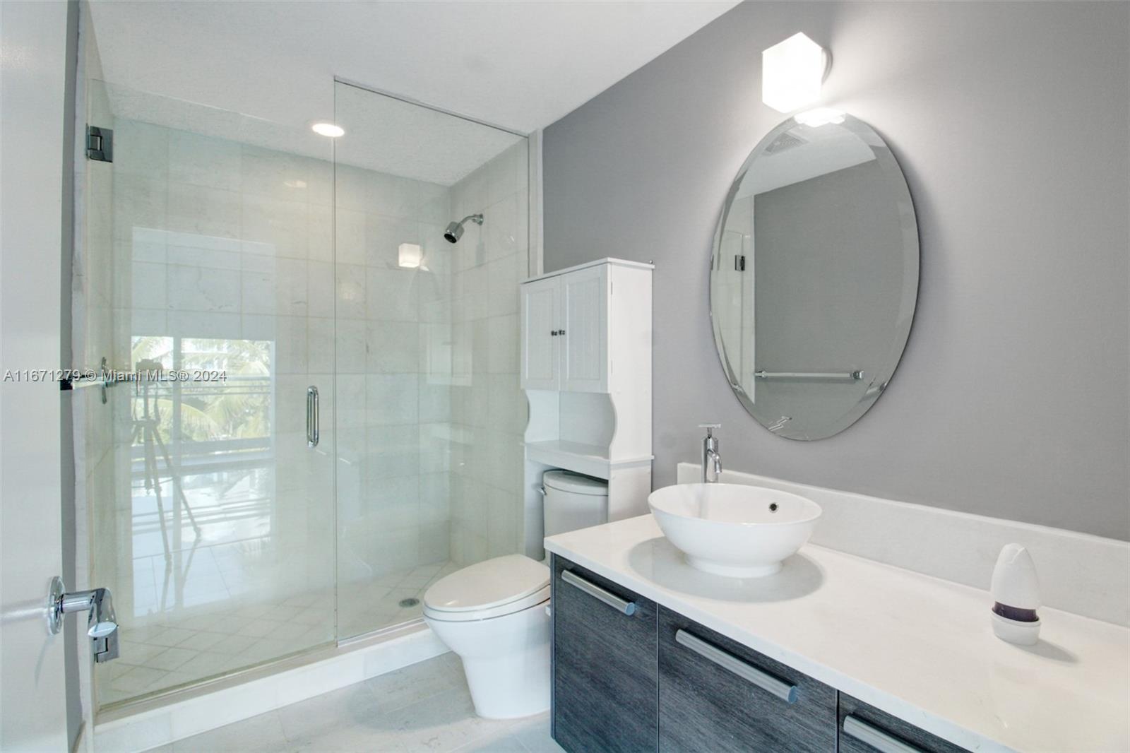 2950 NE 188th St #516, Aventura FL 33180