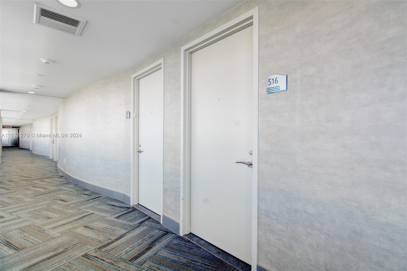 2950 NE 188th St #516, Aventura FL 33180