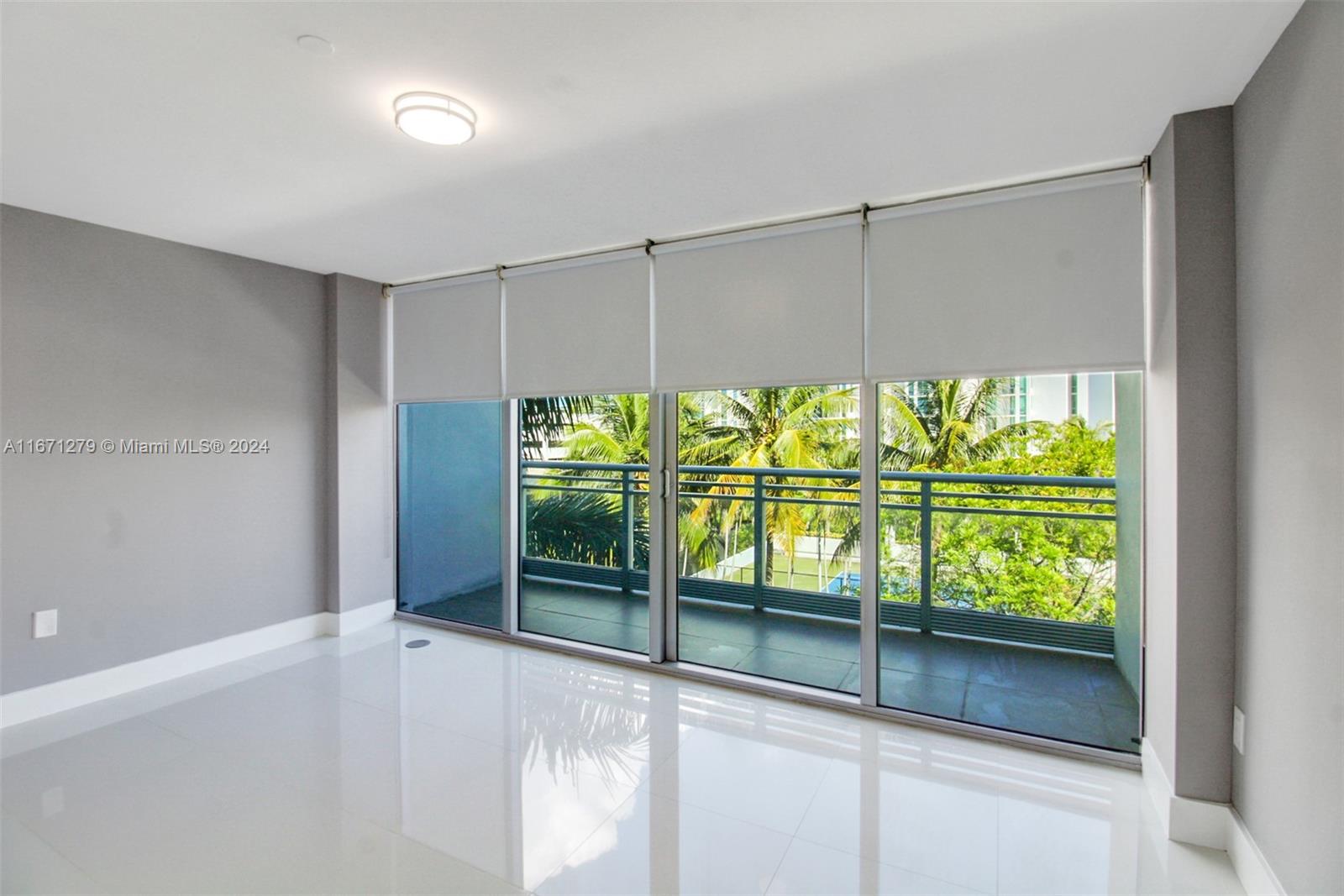 2950 NE 188th St #516, Aventura FL 33180