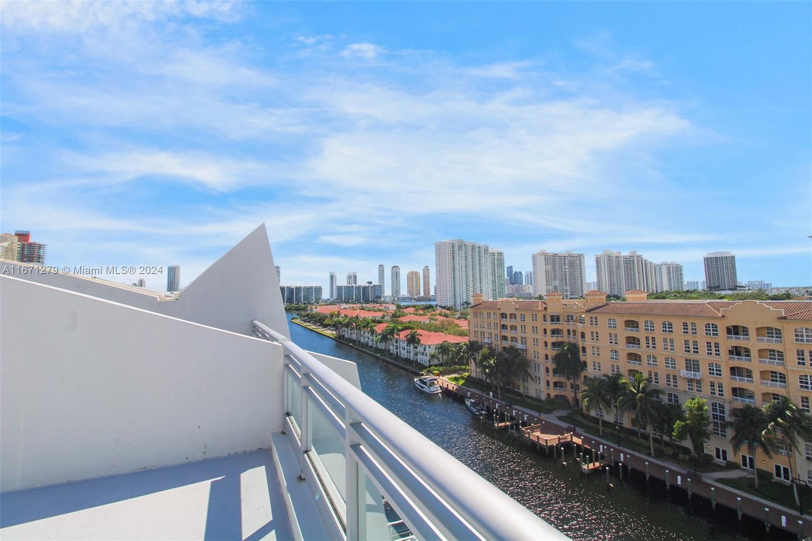 2950 NE 188th St #516, Aventura FL 33180