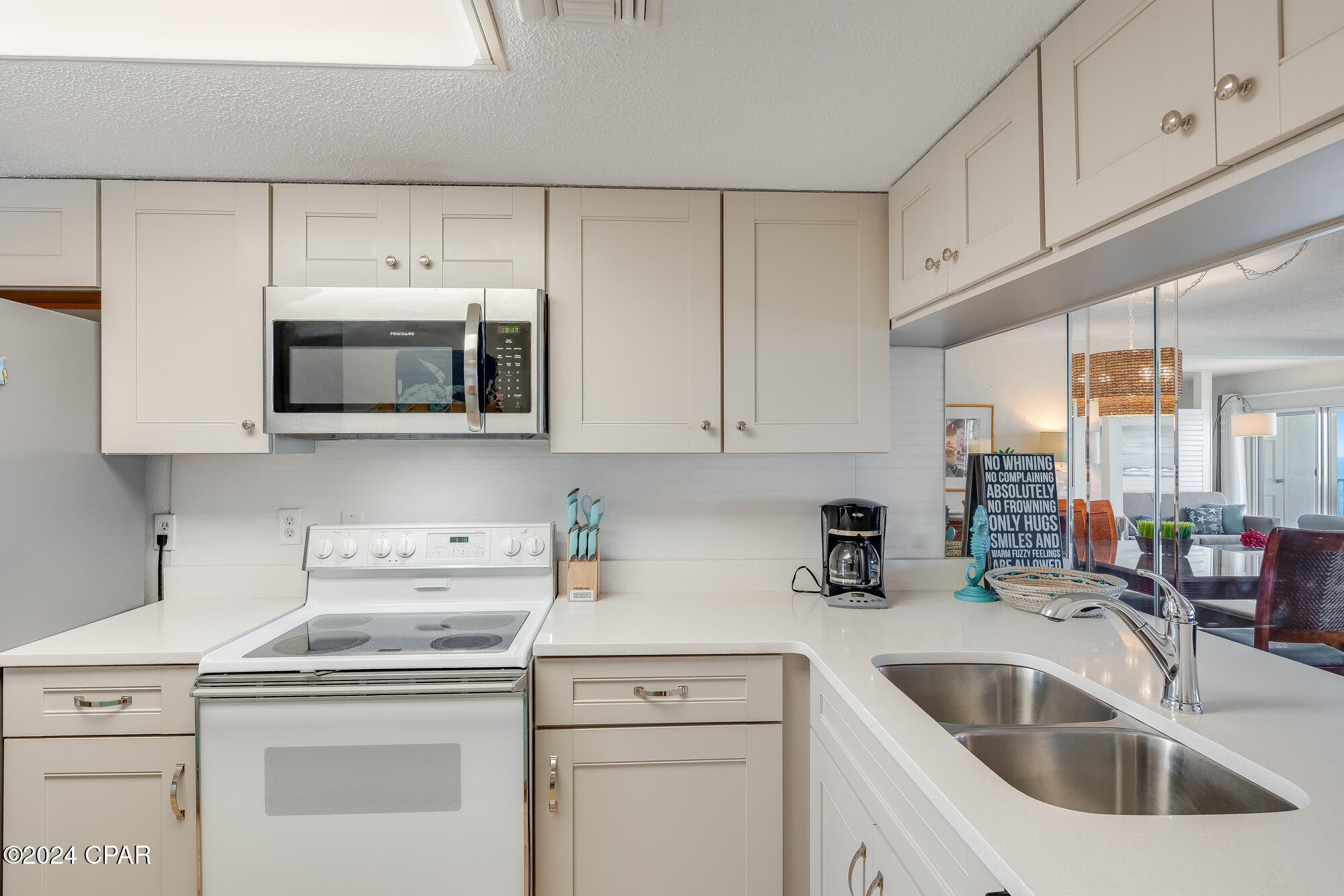 Image 13 For 4425 Thomas Drive 707
