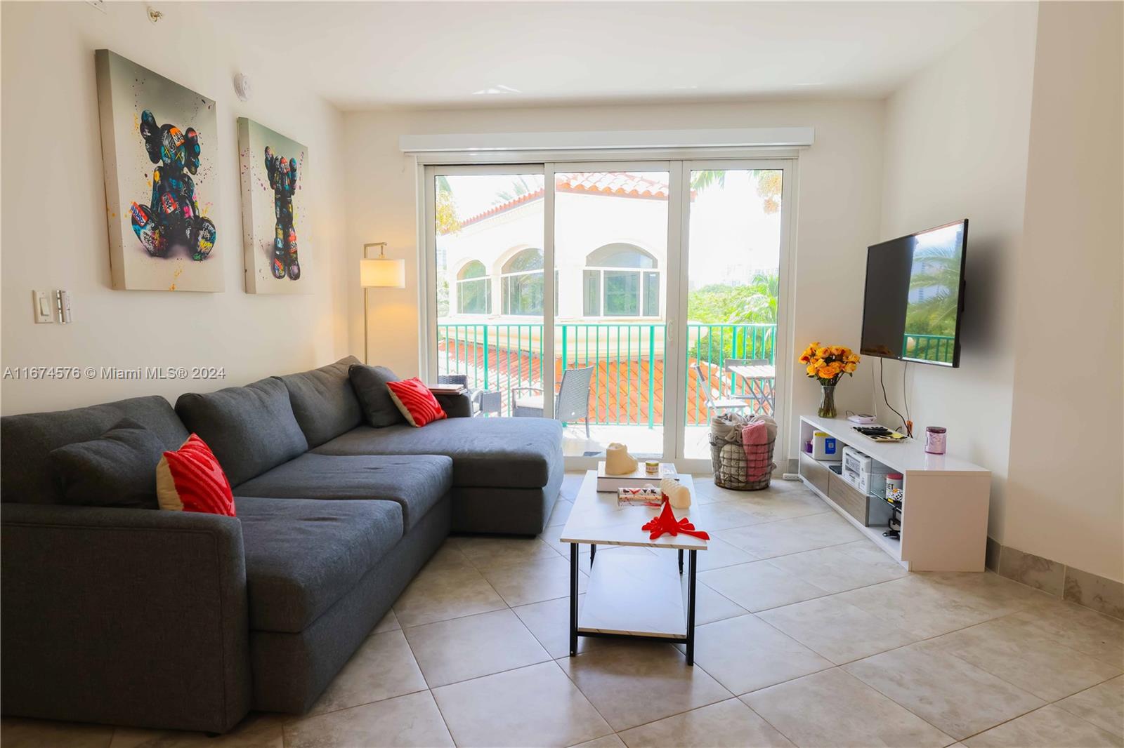 19900 E Country Club Dr #307, Aventura FL 33180