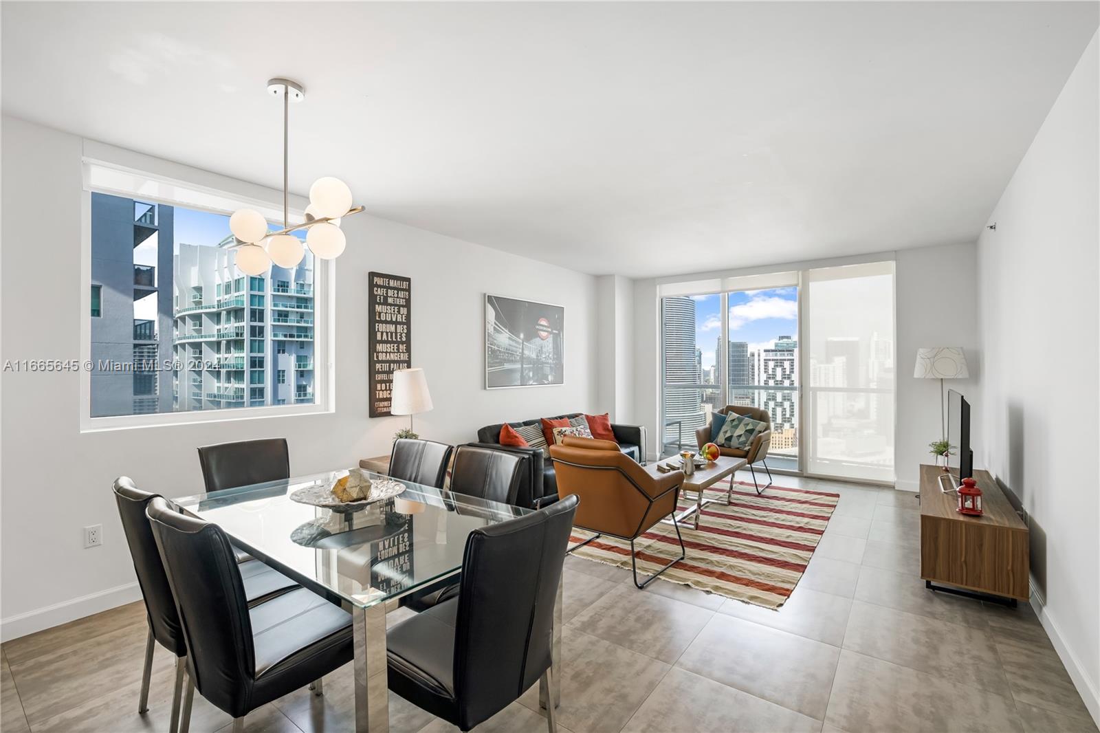 Condo for Sale in Miami, FL