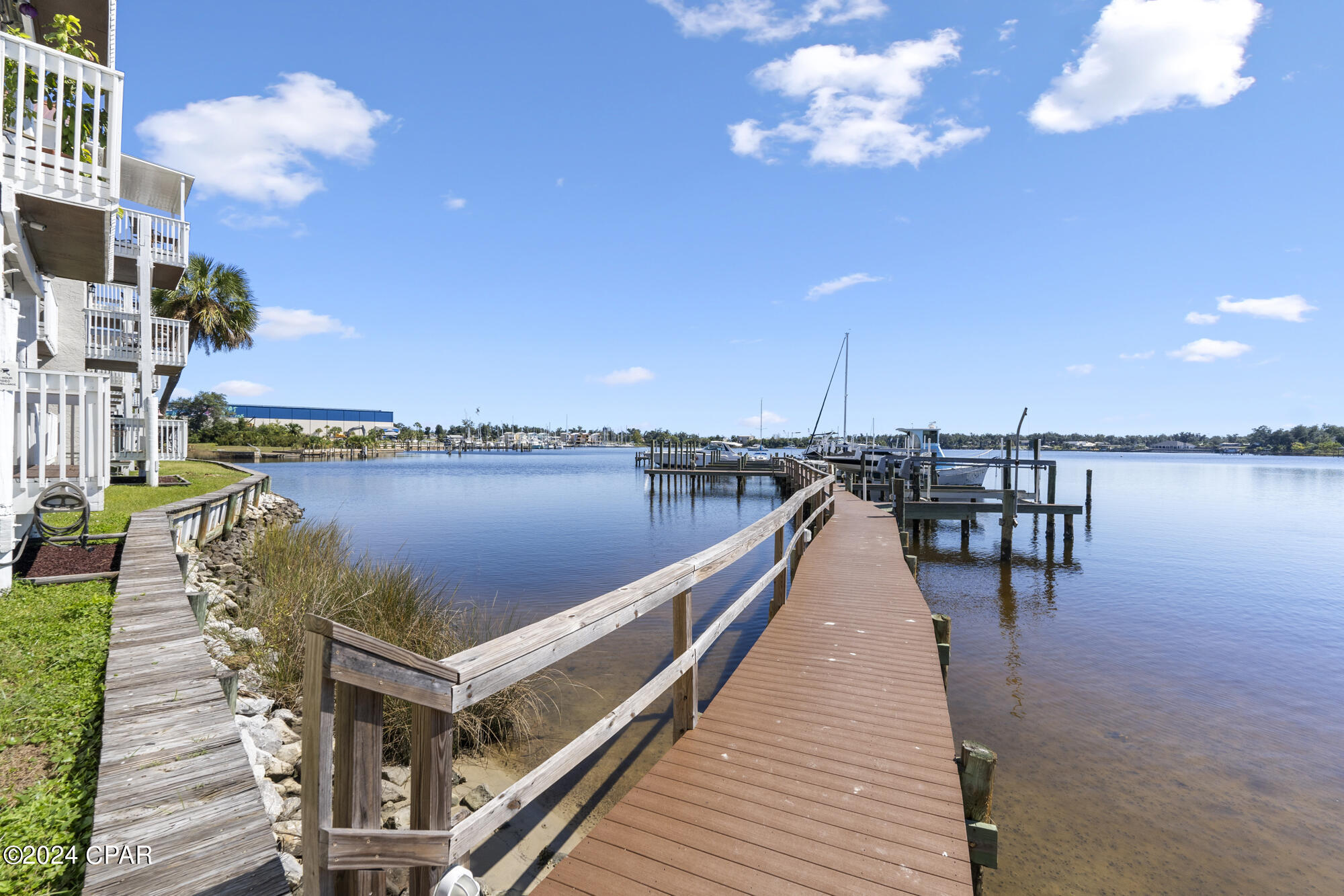 Image 6 For 1320 Highway 98  104
