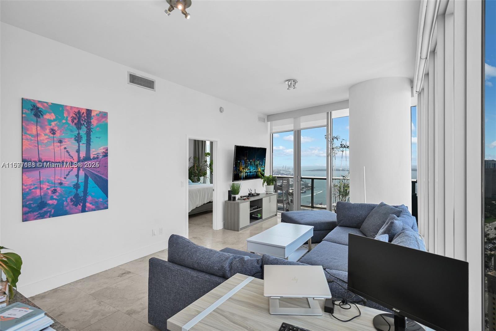 888 Biscayne Blvd #4401, Miami FL 33132