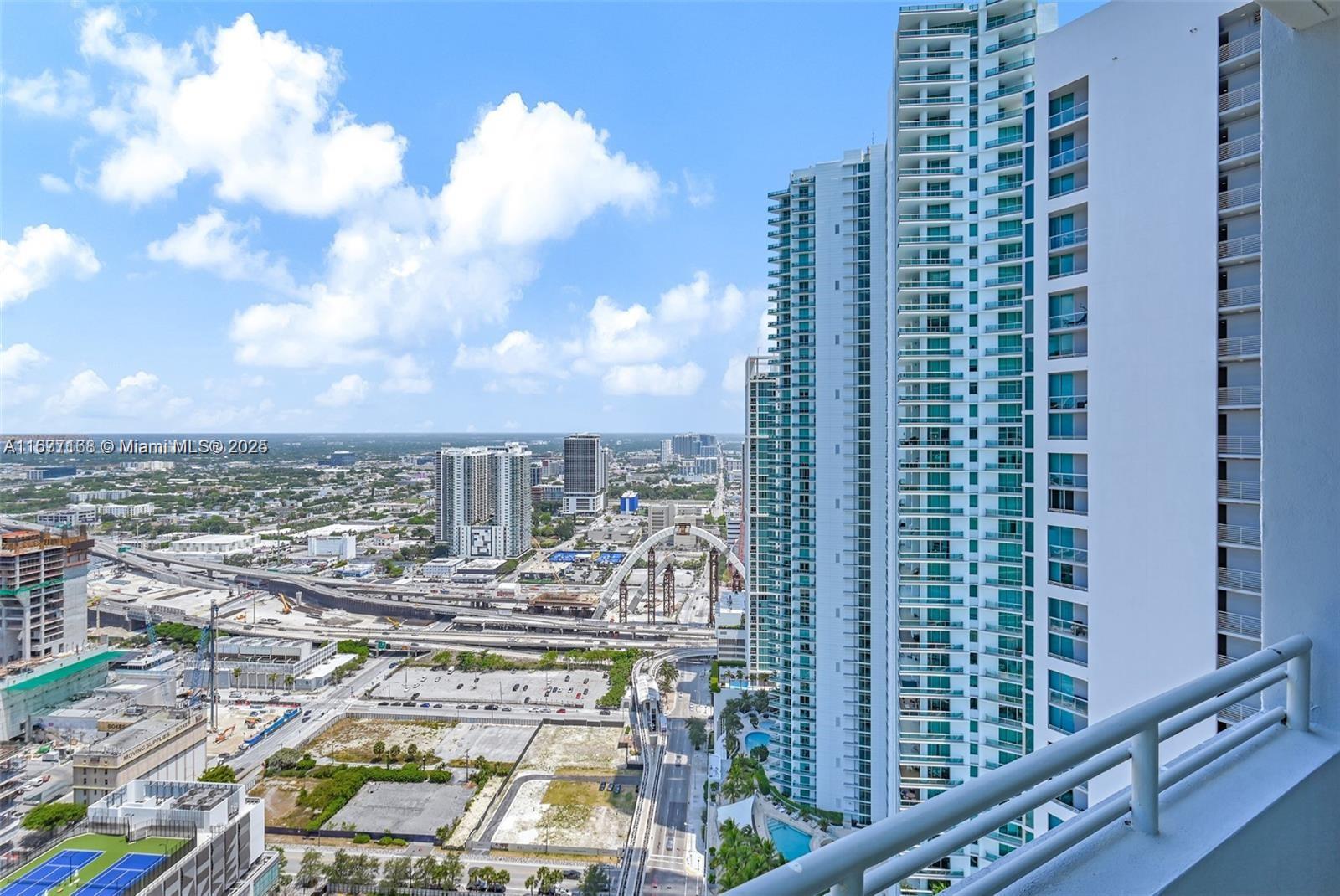 888 Biscayne Blvd #4401, Miami FL 33132