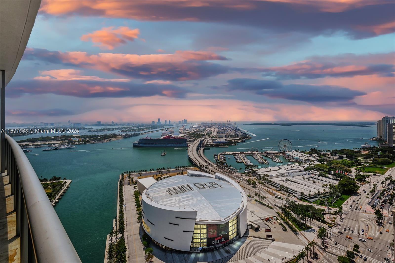 888 Biscayne Blvd #4401, Miami FL 33132