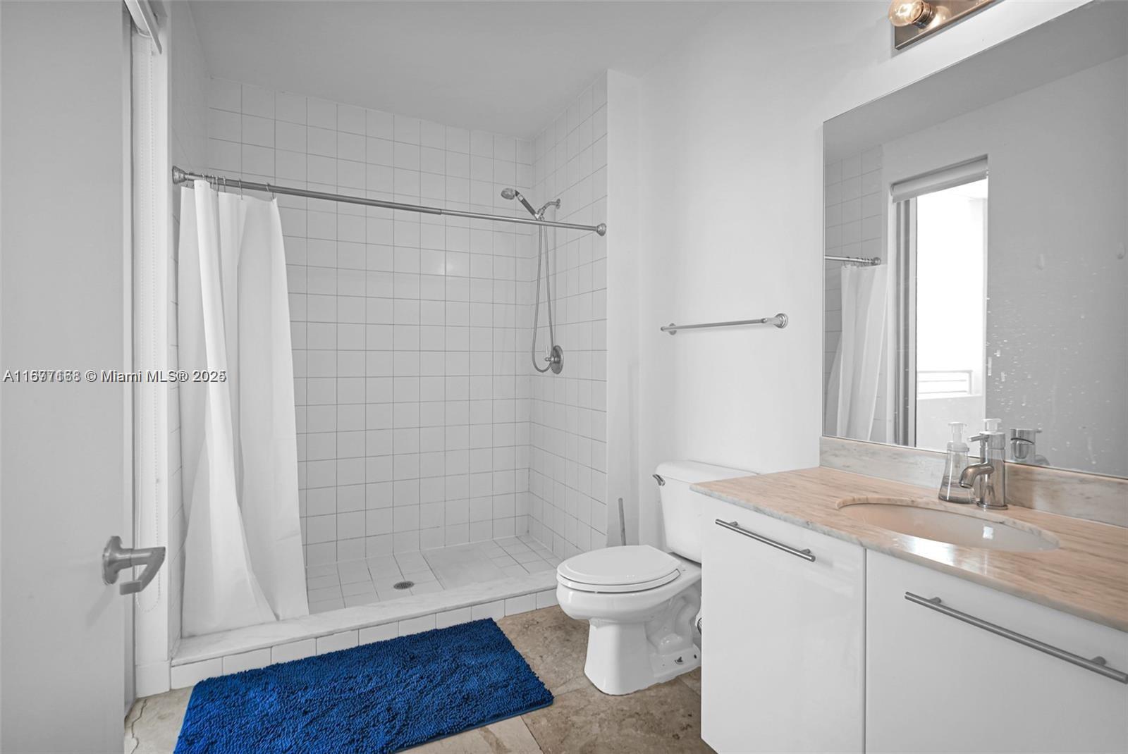888 Biscayne Blvd #4401, Miami FL 33132