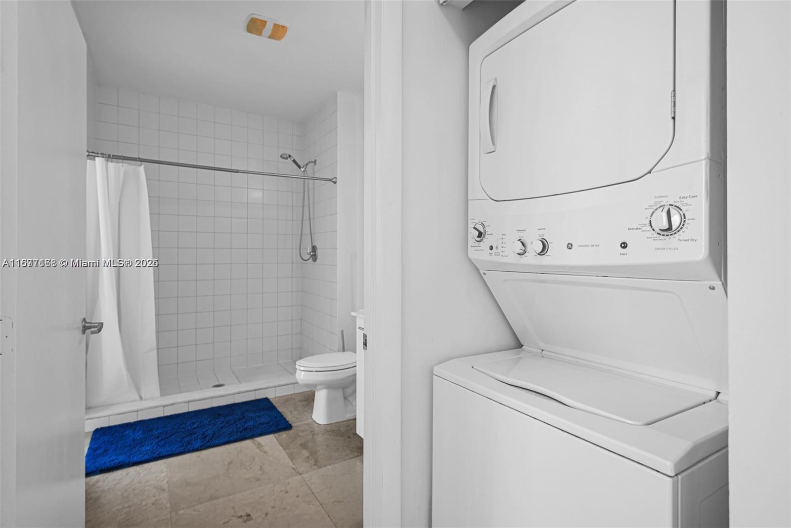 888 Biscayne Blvd #4401, Miami FL 33132