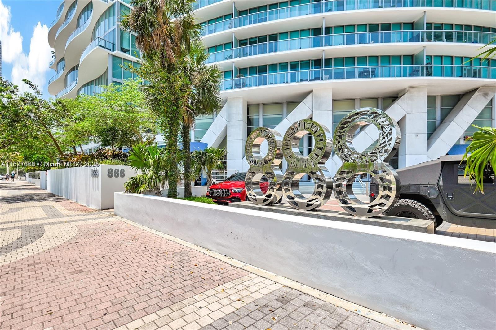 888 Biscayne Blvd #4401, Miami FL 33132