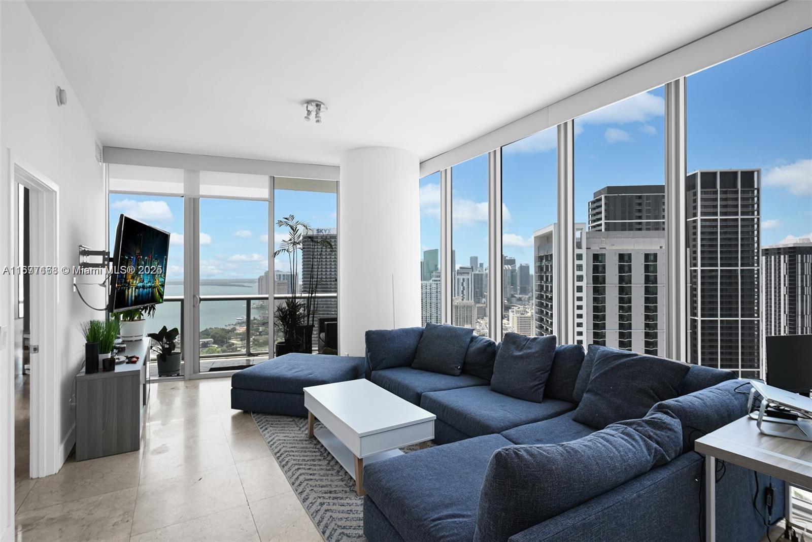 888 Biscayne Blvd #4401, Miami FL 33132