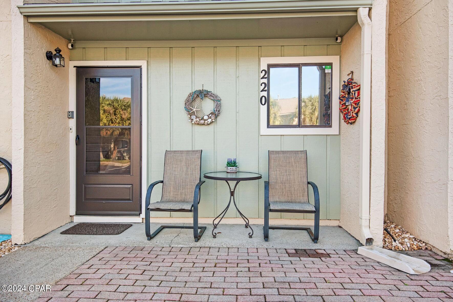 Image 1 For 220 Saint Katherine Boulevard