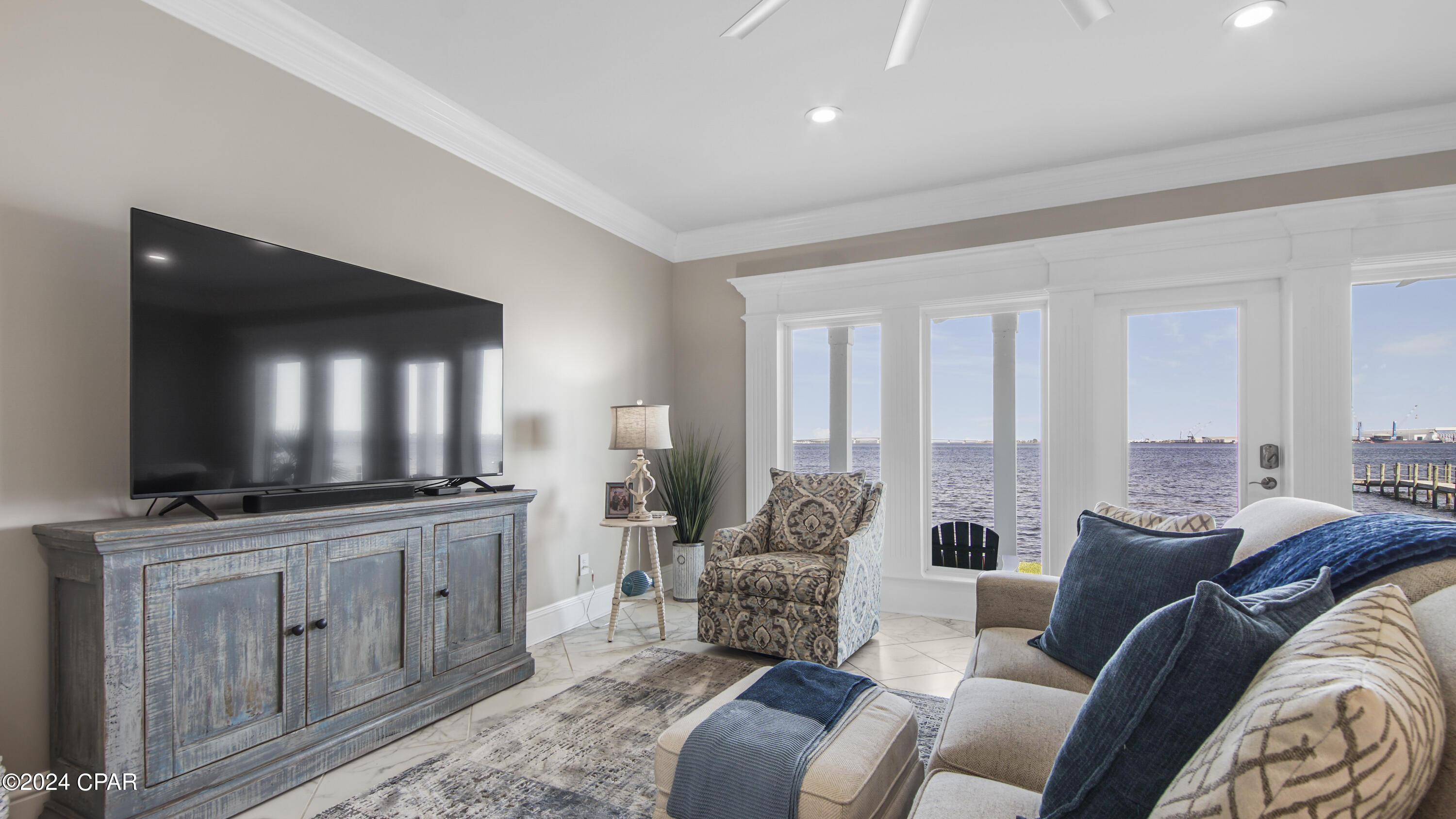 Image 7 For 2328 Pelican Bay Ct