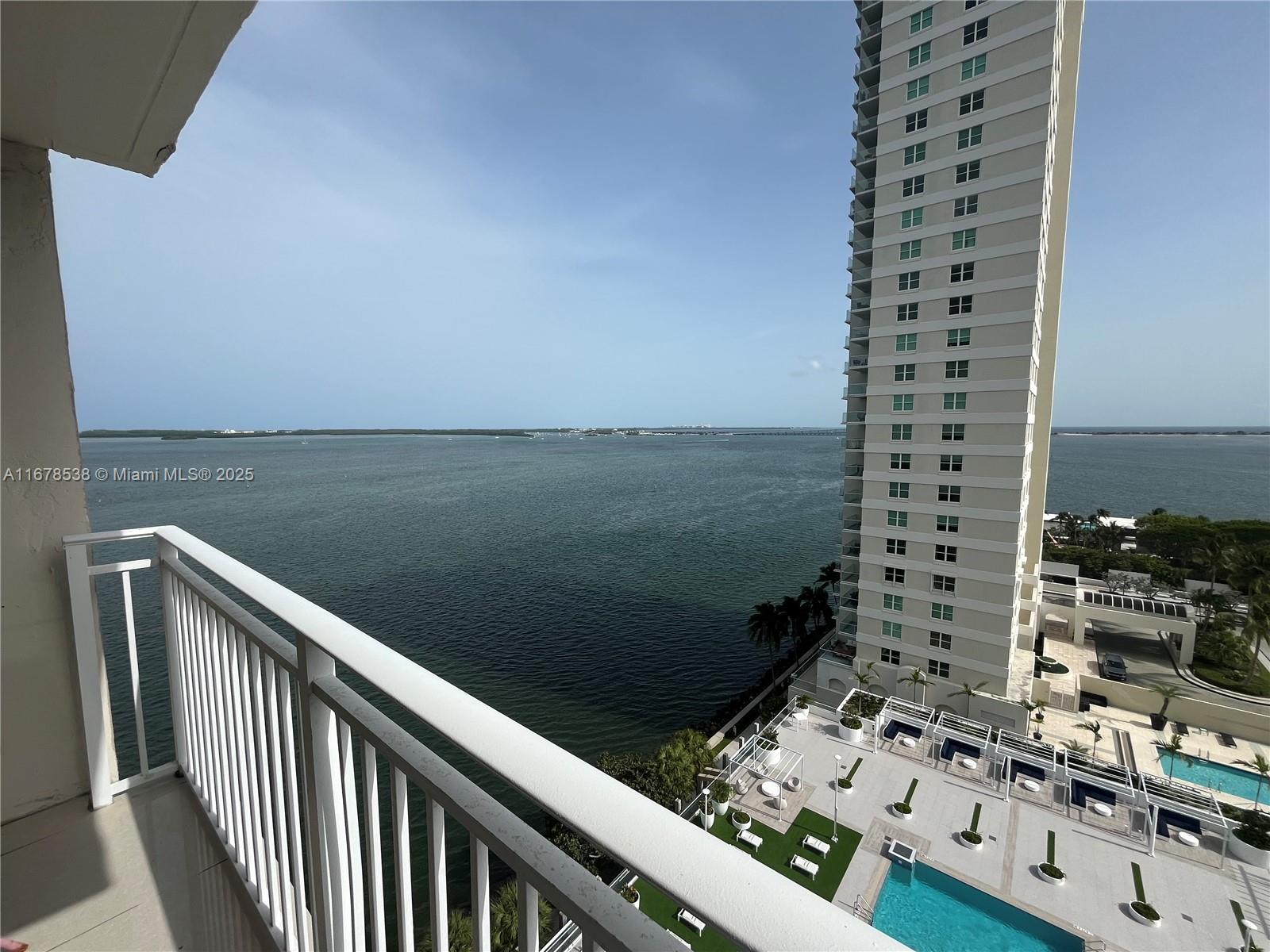 770 Claughton Island Dr #1414, Miami FL 33131