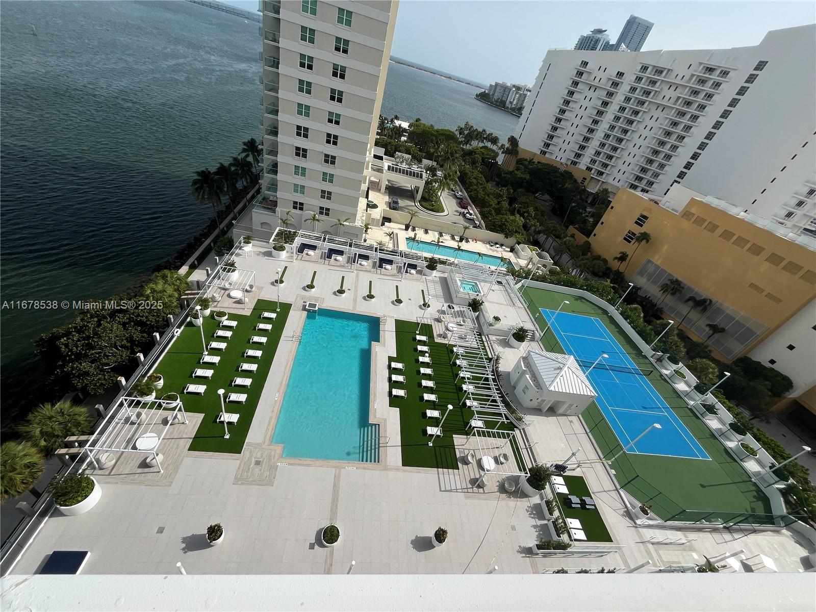 770 Claughton Island Dr #1414, Miami FL 33131