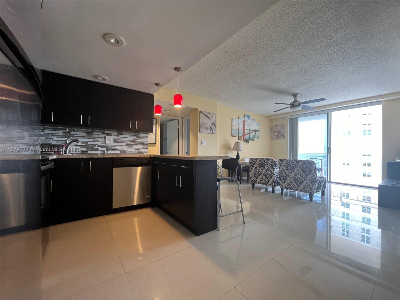 770 Claughton Island Dr #1414, Miami FL 33131