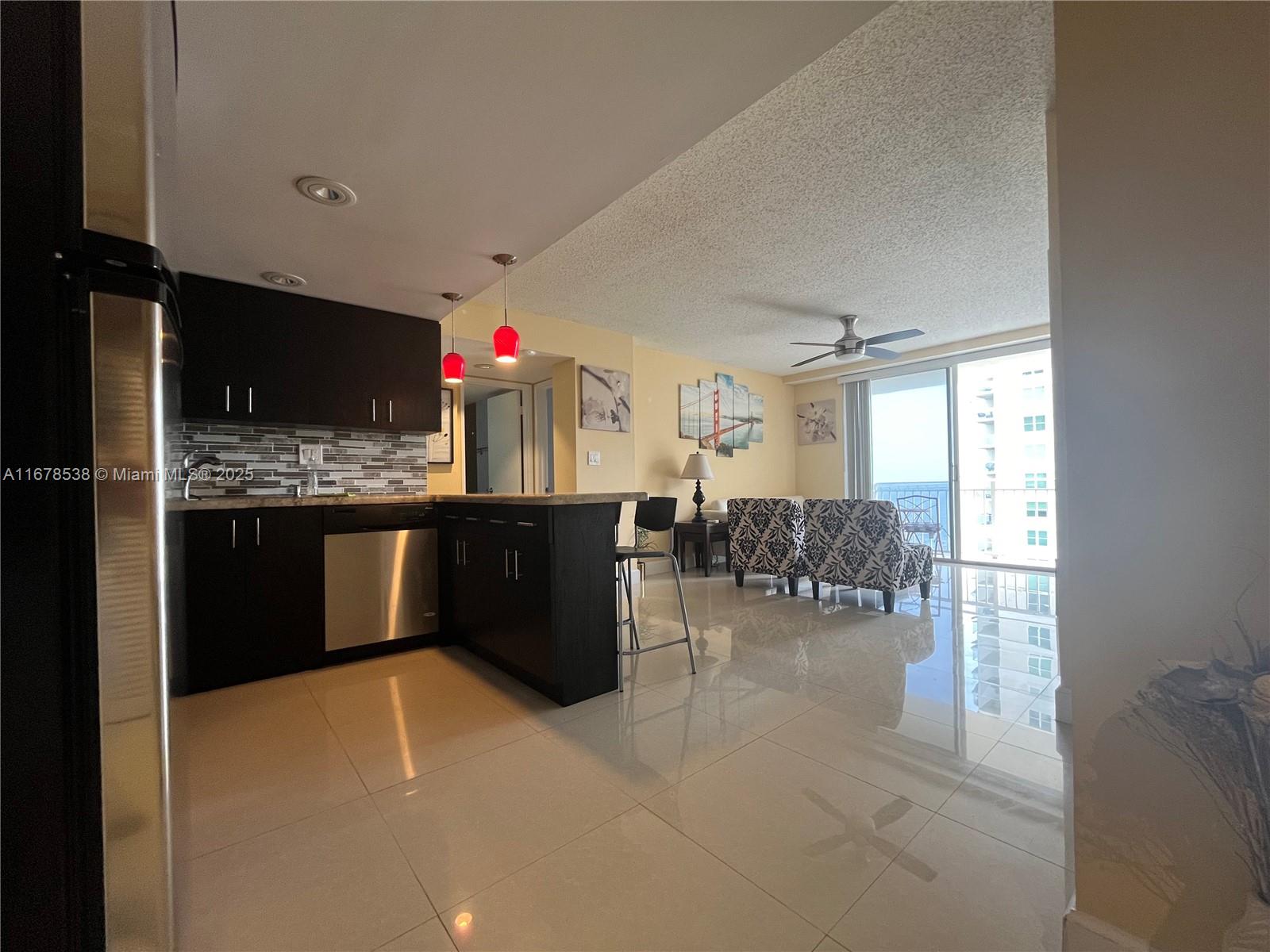 770 Claughton Island Dr #1414, Miami FL 33131