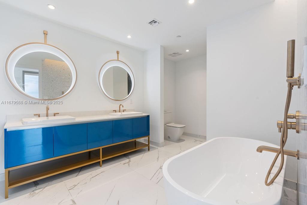 2678 Tigertail Ave #1401/02, Miami FL 33133