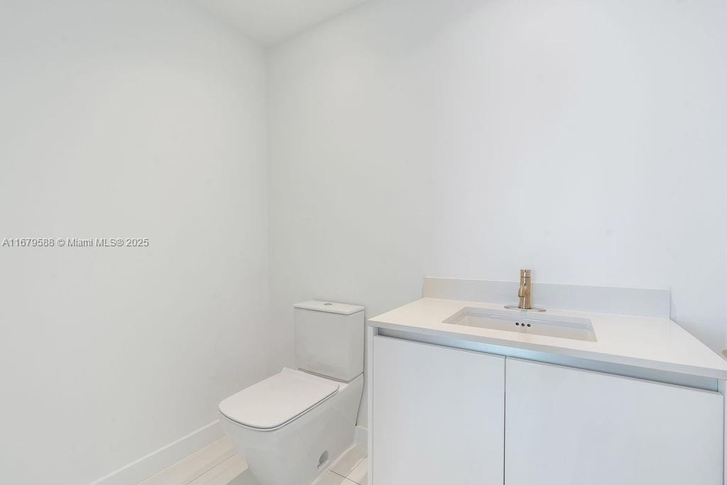 2678 Tigertail Ave #1401/02, Miami FL 33133