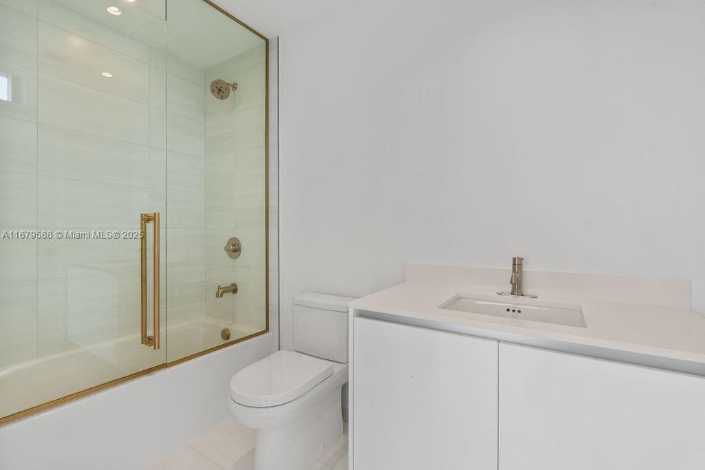 2678 Tigertail Ave #1401/02, Miami FL 33133