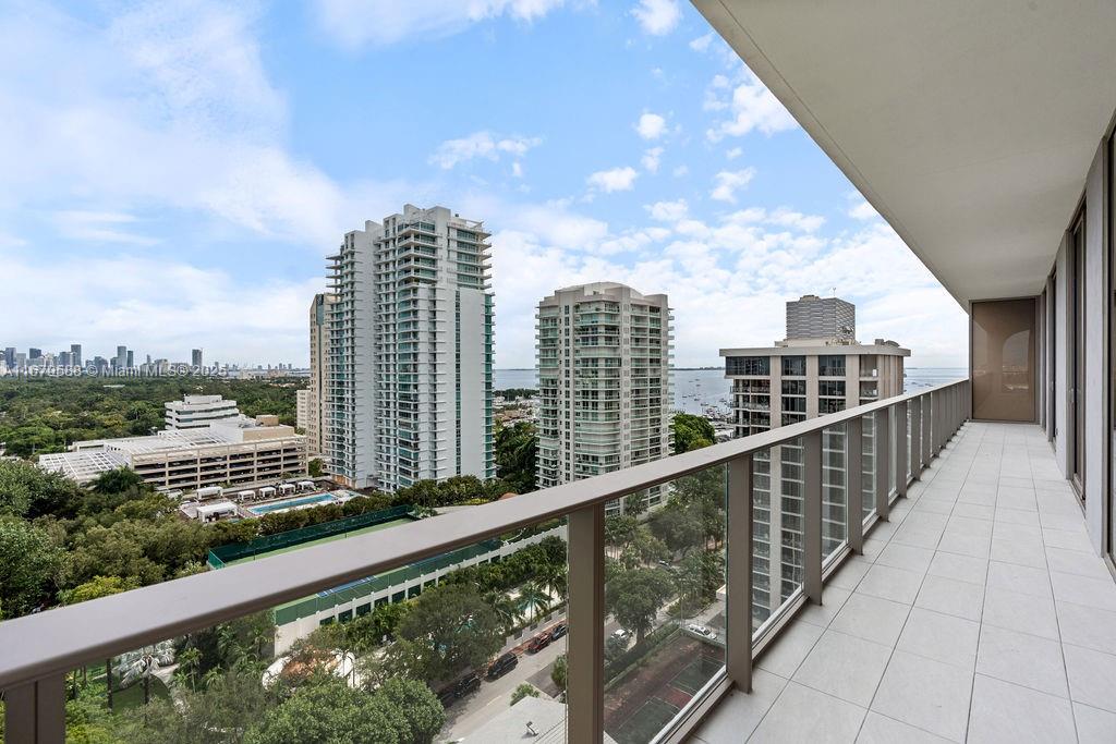 2678 Tigertail Ave #1401/02, Miami FL 33133