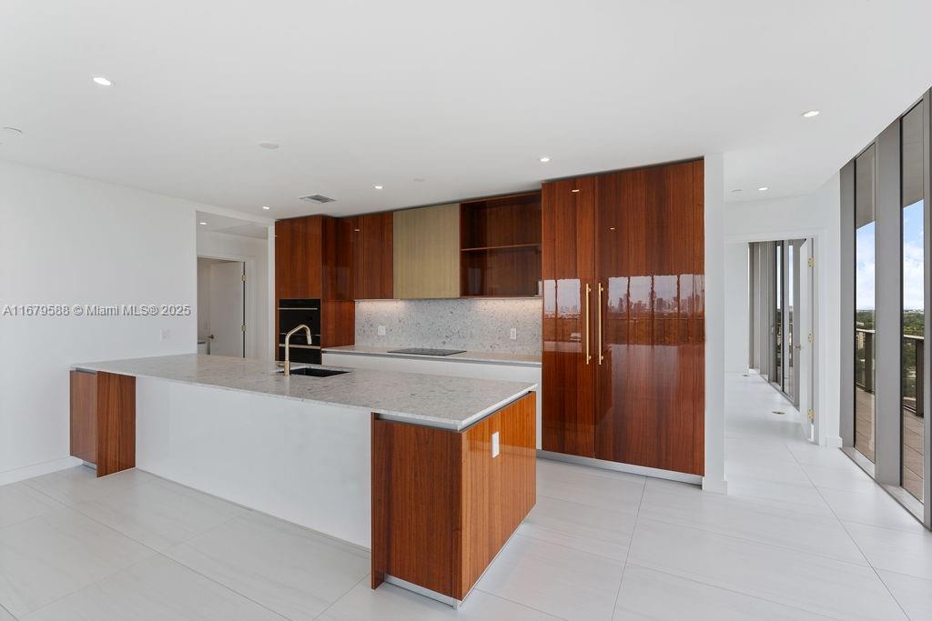 2678 Tigertail Ave #1401/02, Miami FL 33133