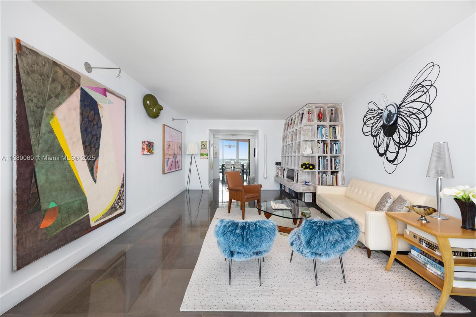 300 S Pointe Dr #3204, Miami Beach FL 33139