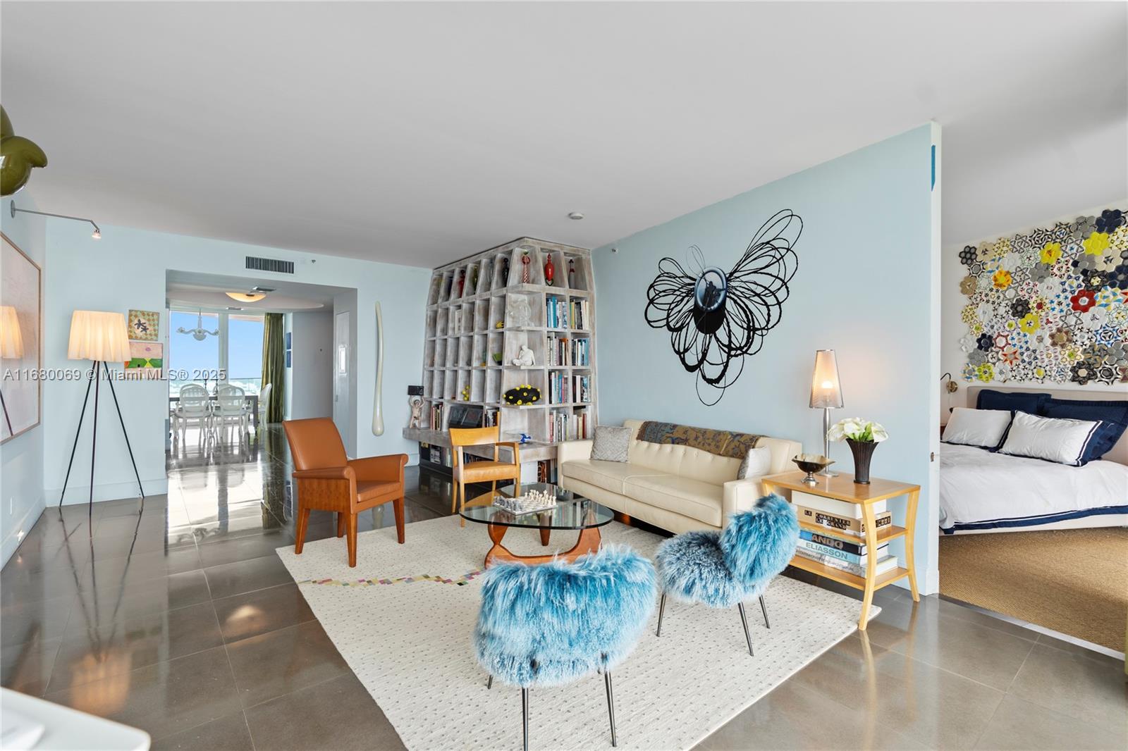 300 S Pointe Dr #3204, Miami Beach FL 33139