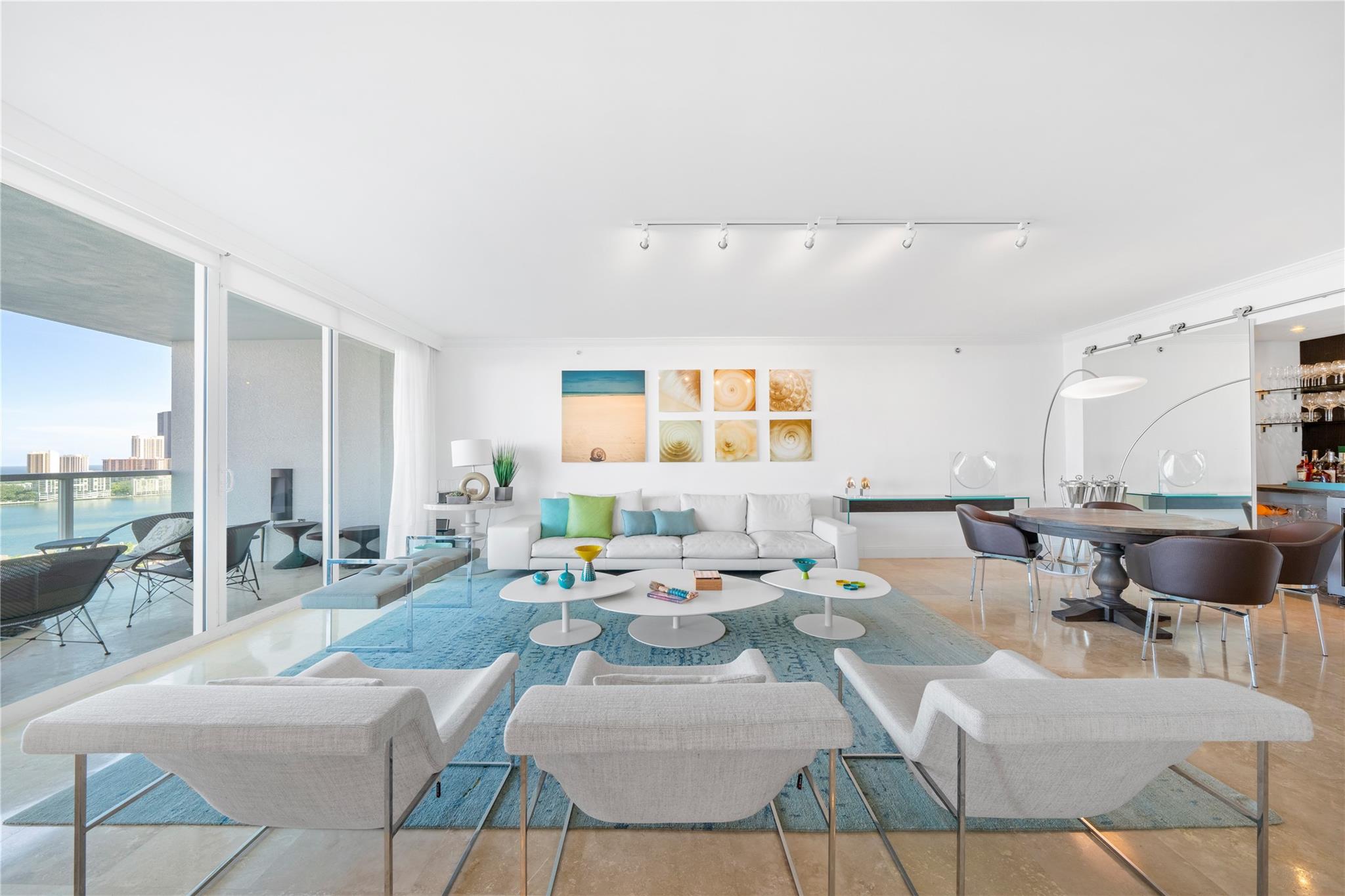 Apartamento en Venta en Aventura, FL