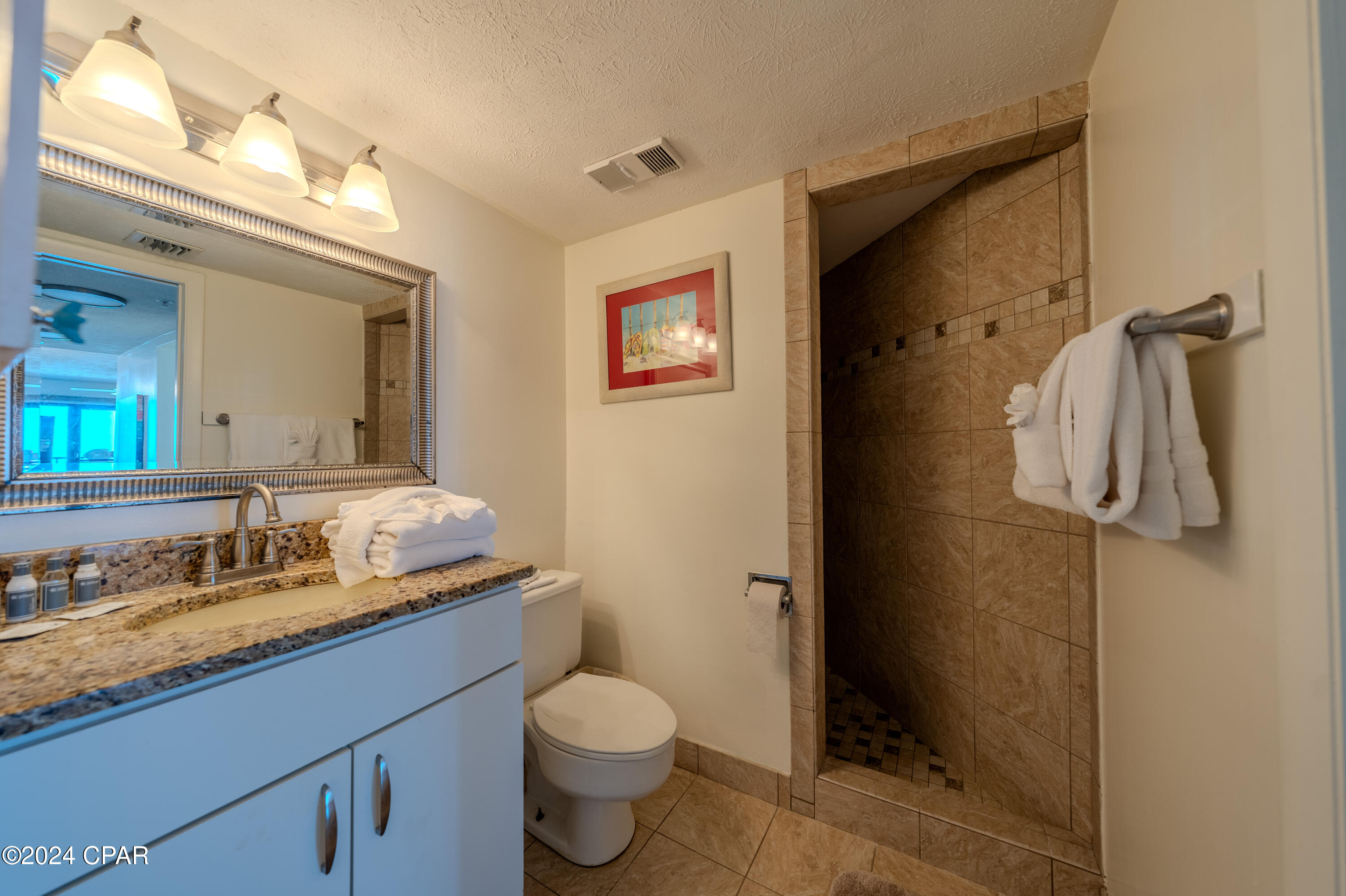 Image 7 For 6505 Thomas Drive 1002