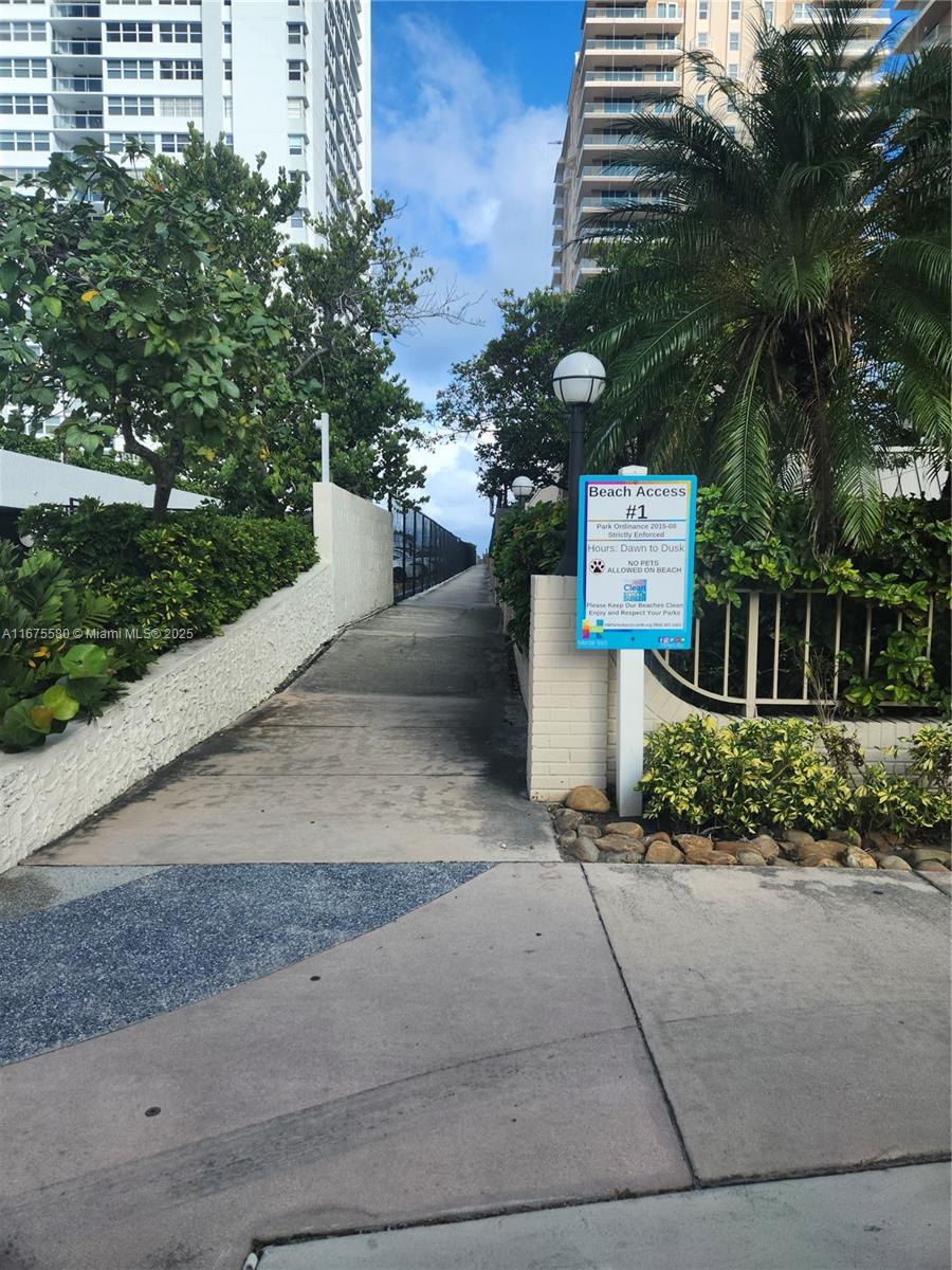1913 S Ocean Dr 423