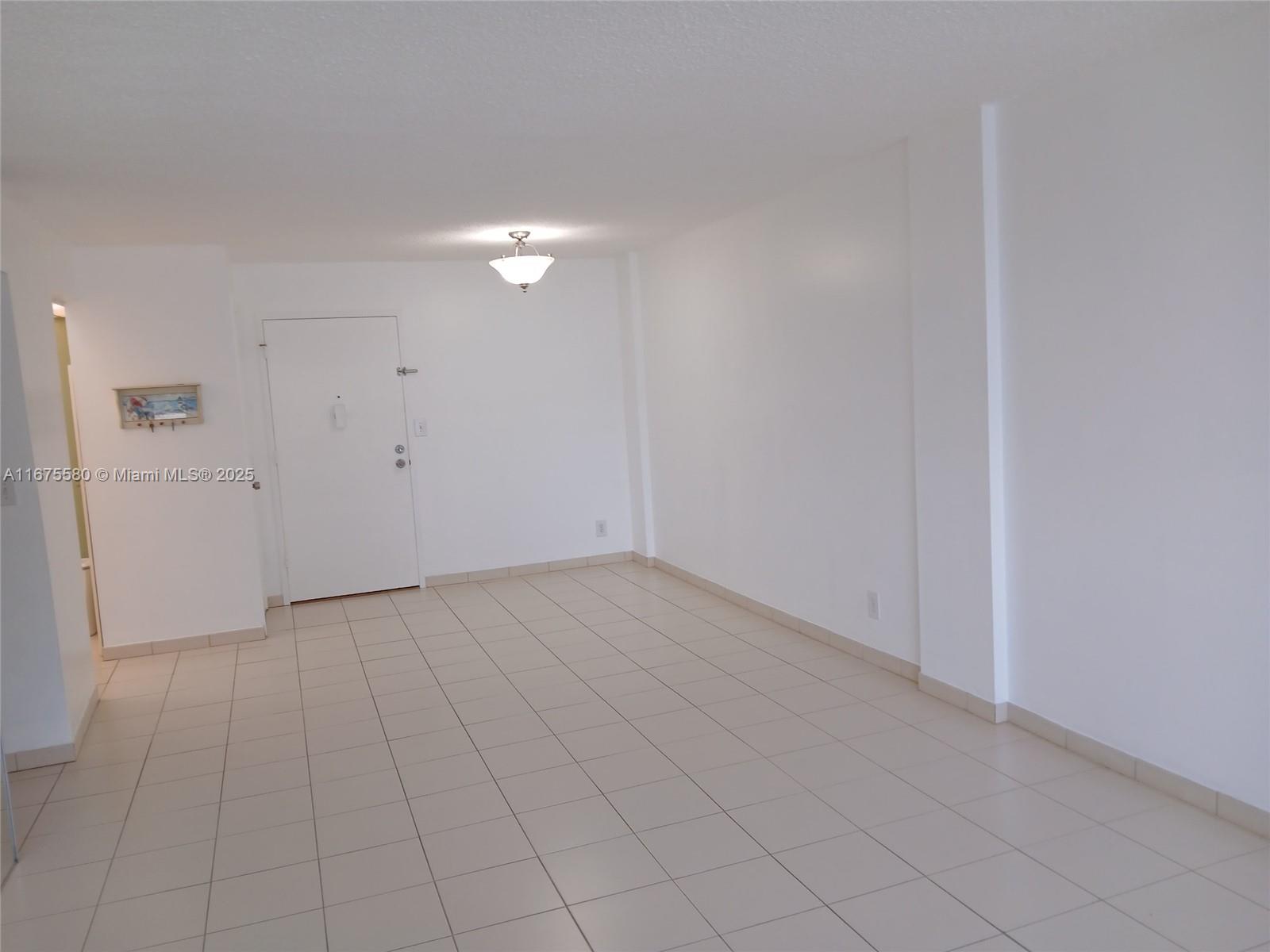 1913 S Ocean Dr 423