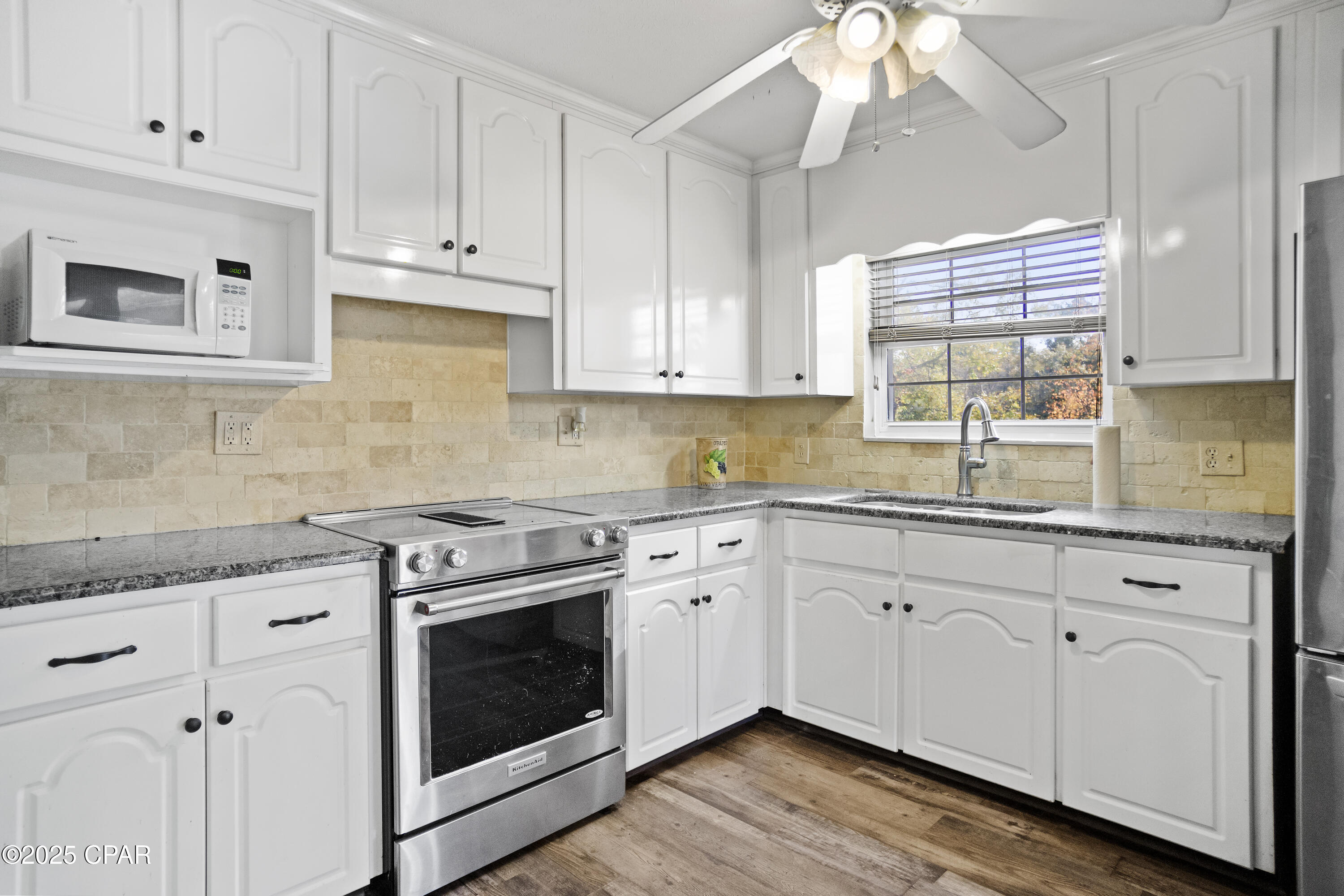 Image 9 For 2674 Robin Hood Lane