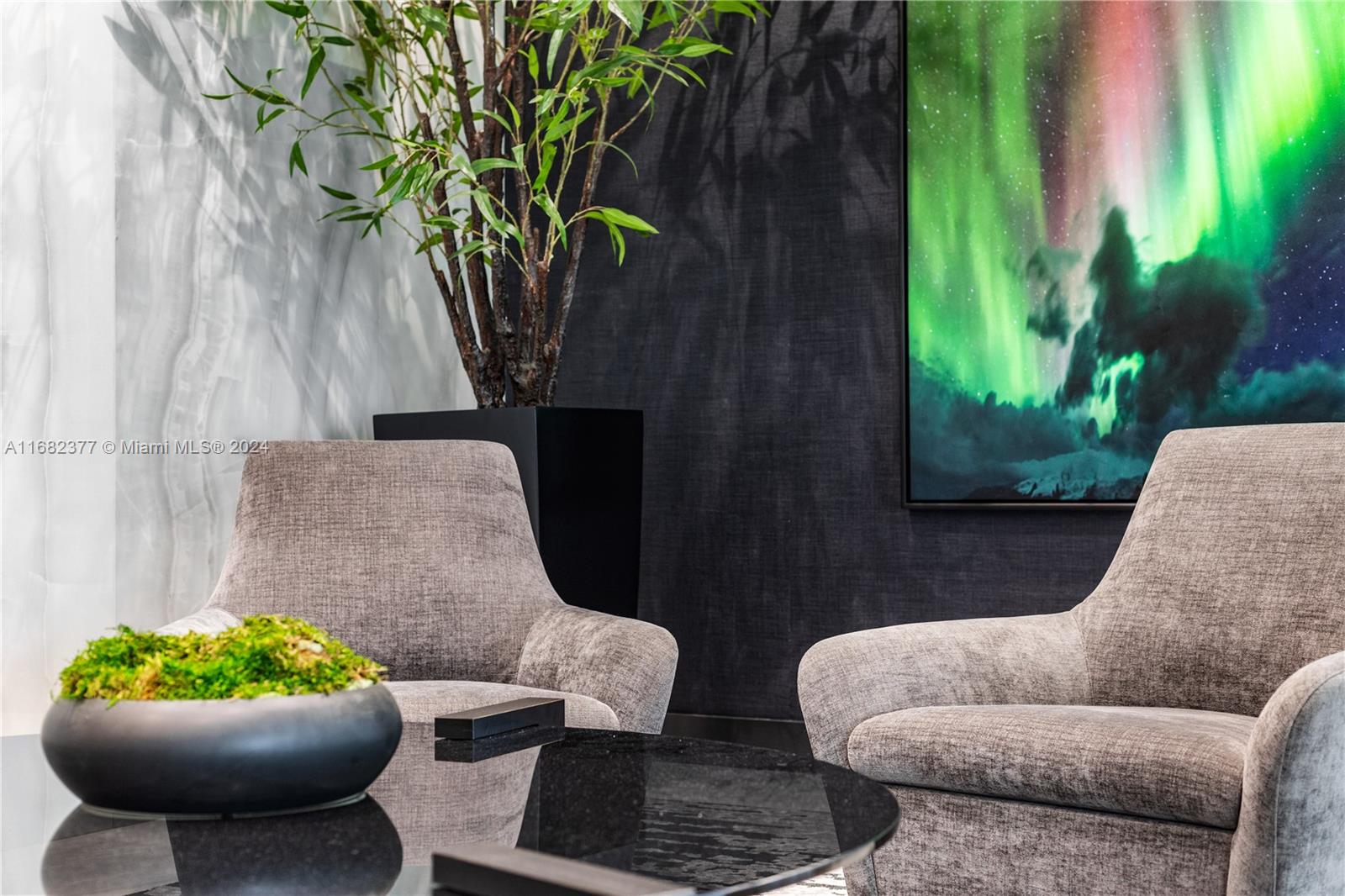 Apartamento à Venda em Sunny Isles Beach, FL