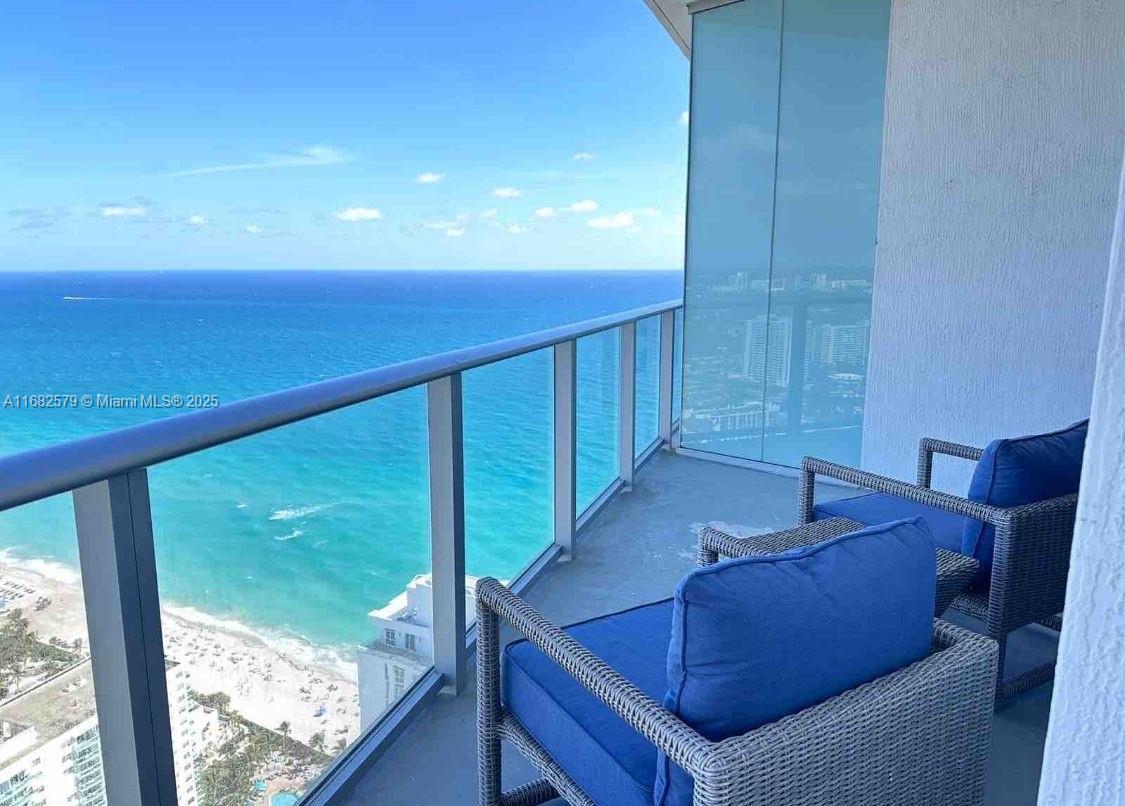 4111 Ocean Dr Unit 2712, Hollywood, Florida 33019
