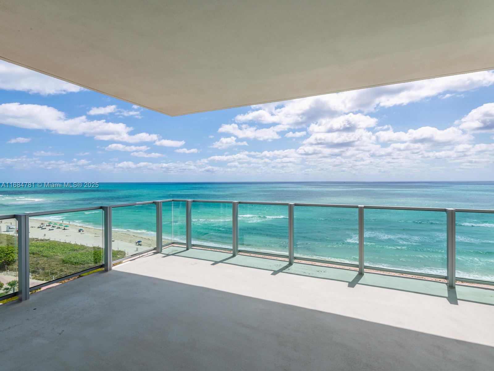 Condo for Sale in Miami Beach, FL