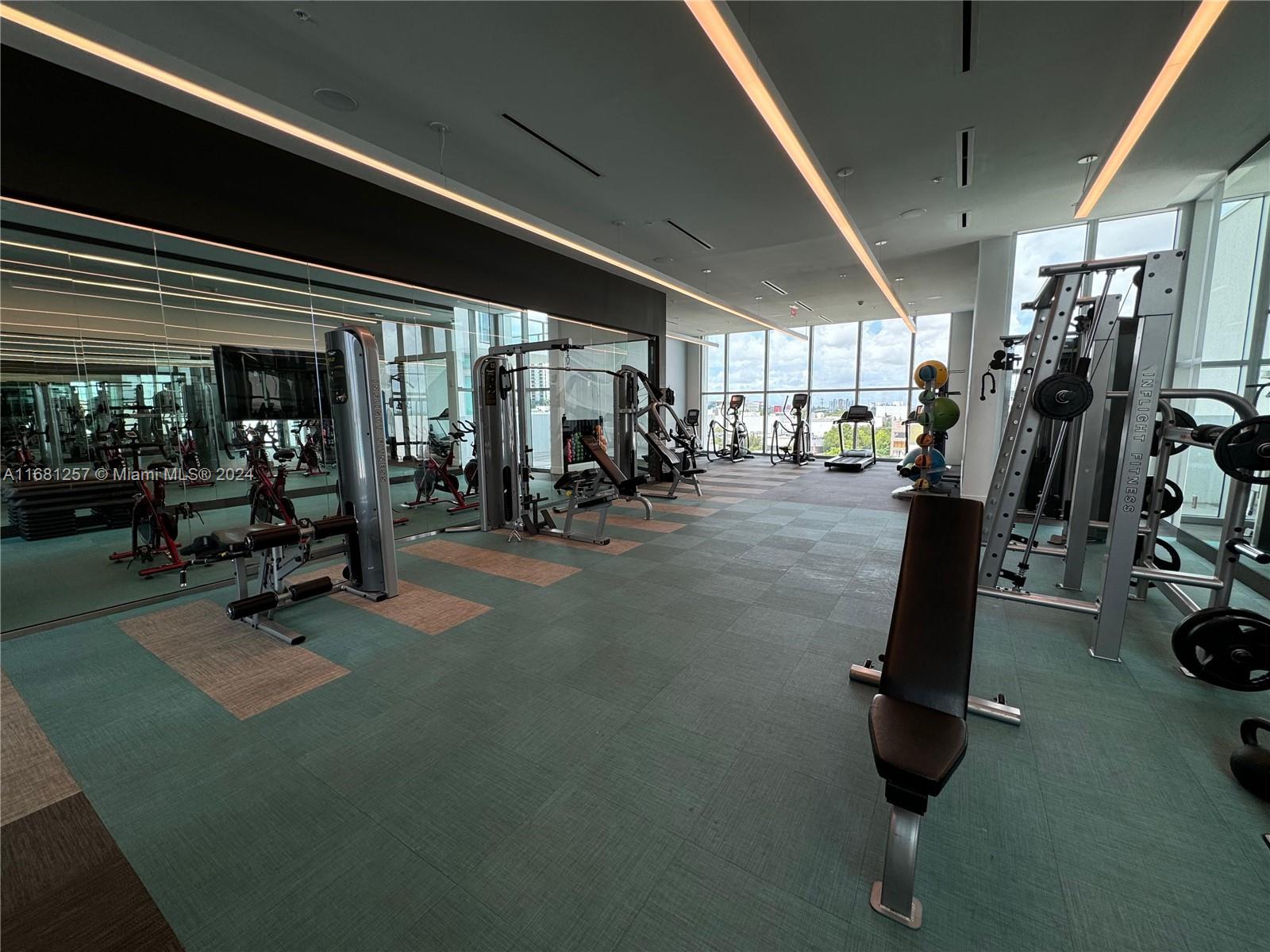 3900 Biscayne Blvd #N-807, Miami FL 33137