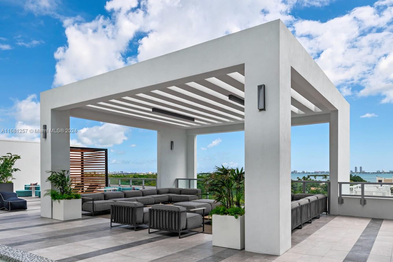 3900 Biscayne Blvd #N-807, Miami FL 33137