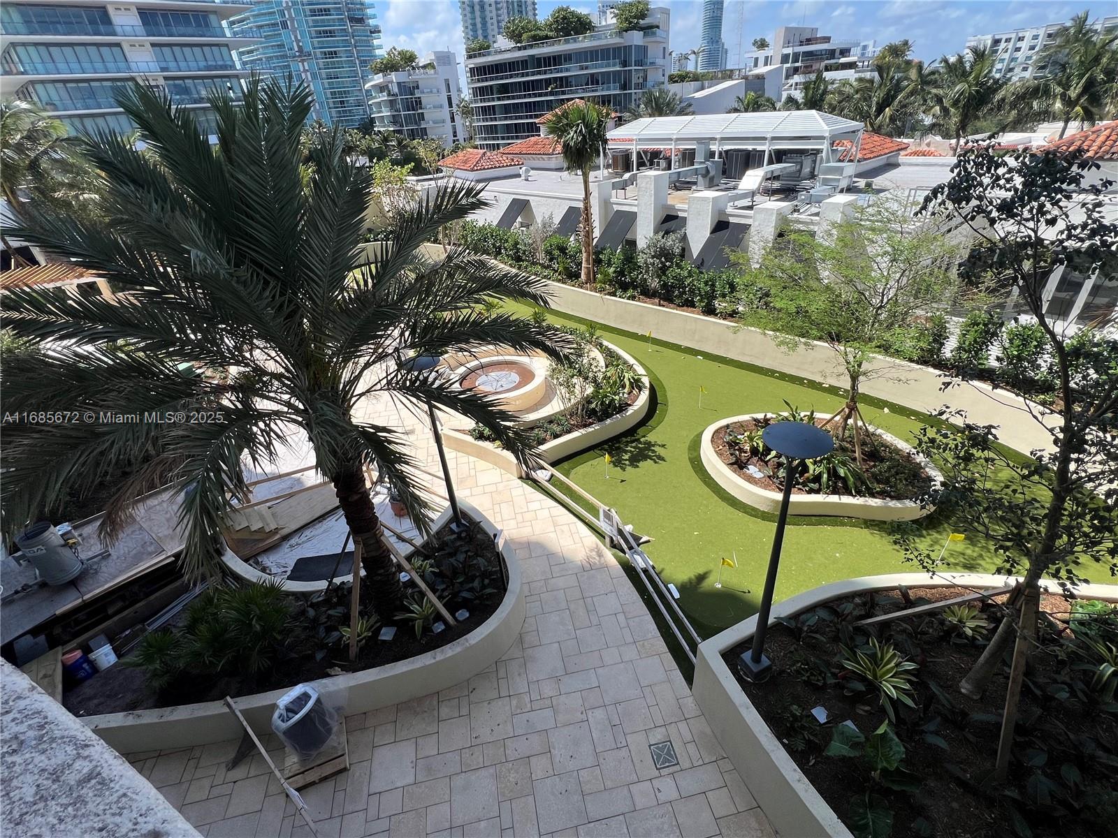 300 S Pointe Dr #3601, Miami Beach FL 33139