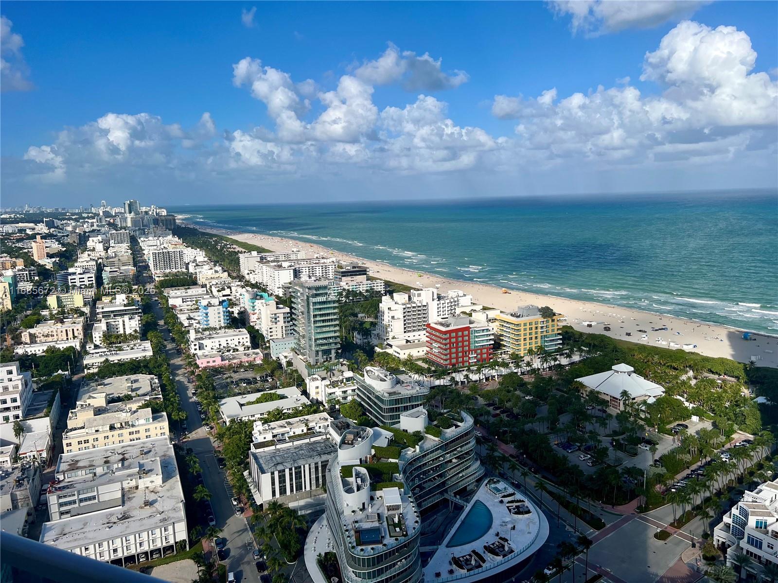 300 S Pointe Dr #3601, Miami Beach FL 33139
