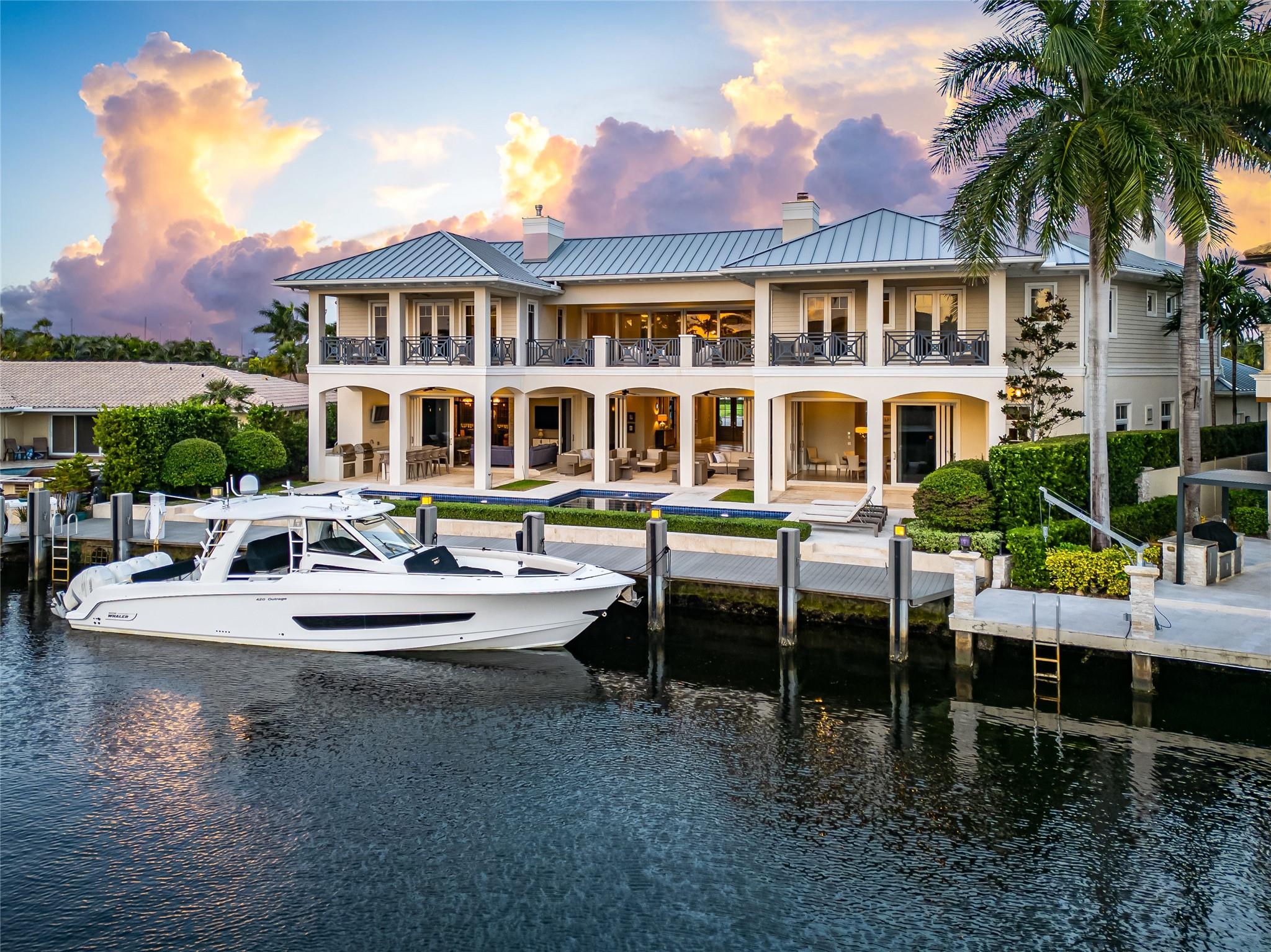 3211 27th Ave Lighthouse Point, FL 33064