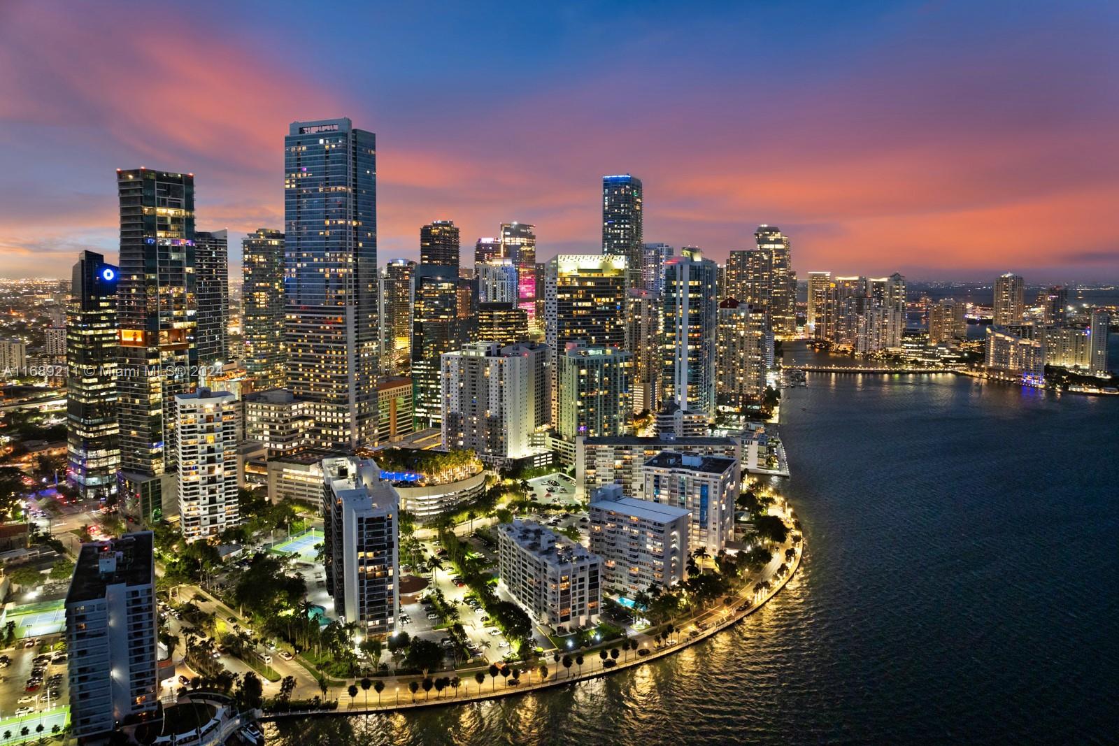 1451 Brickell Ave PH 54