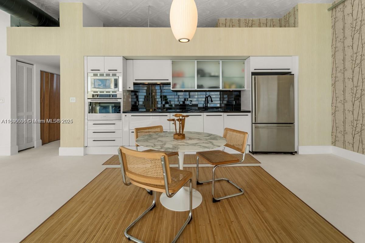 7934 West Dr #1105, North Bay Village FL 33141