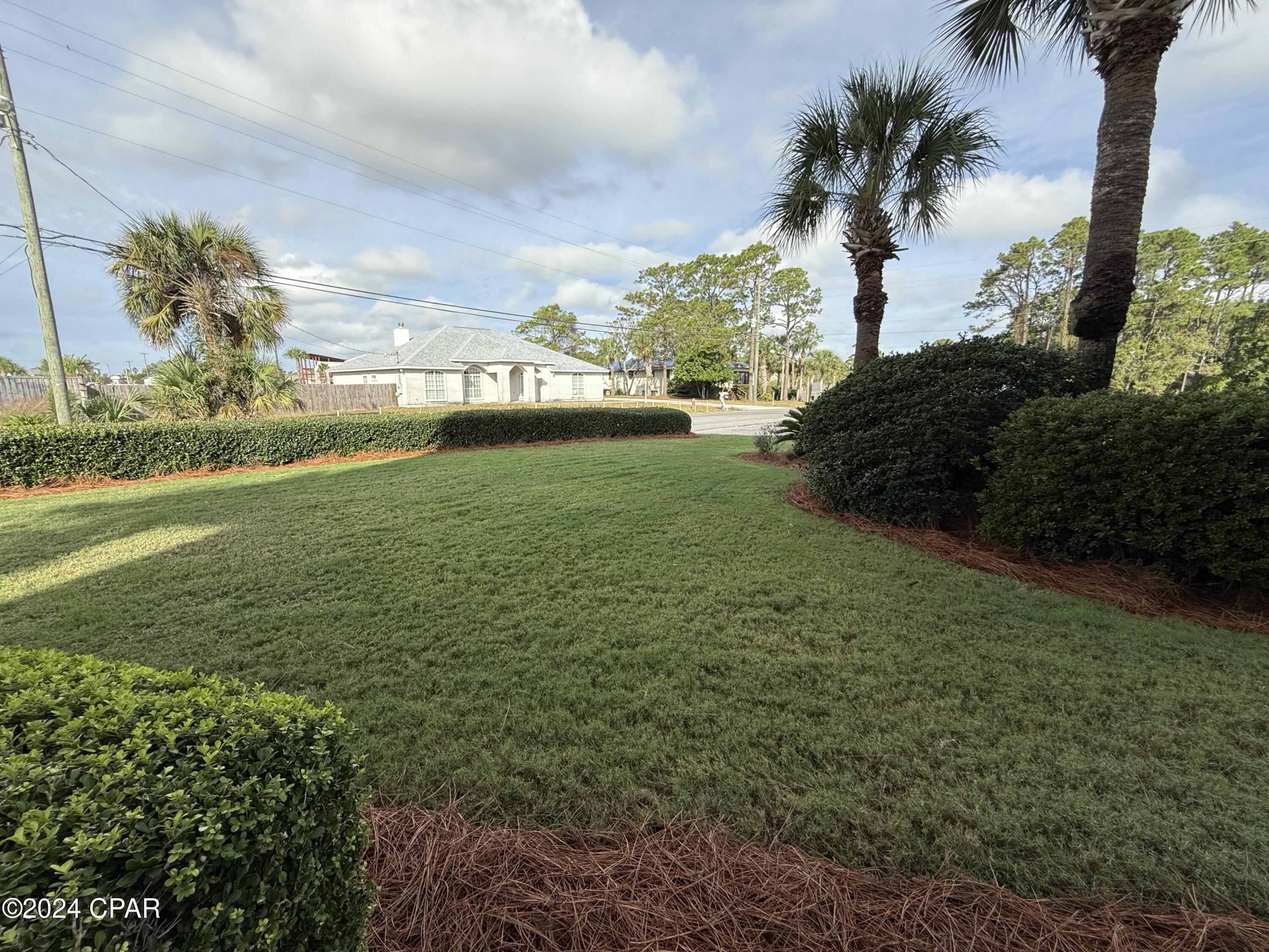 Image 5 For 112 Fairway Boulevard 101