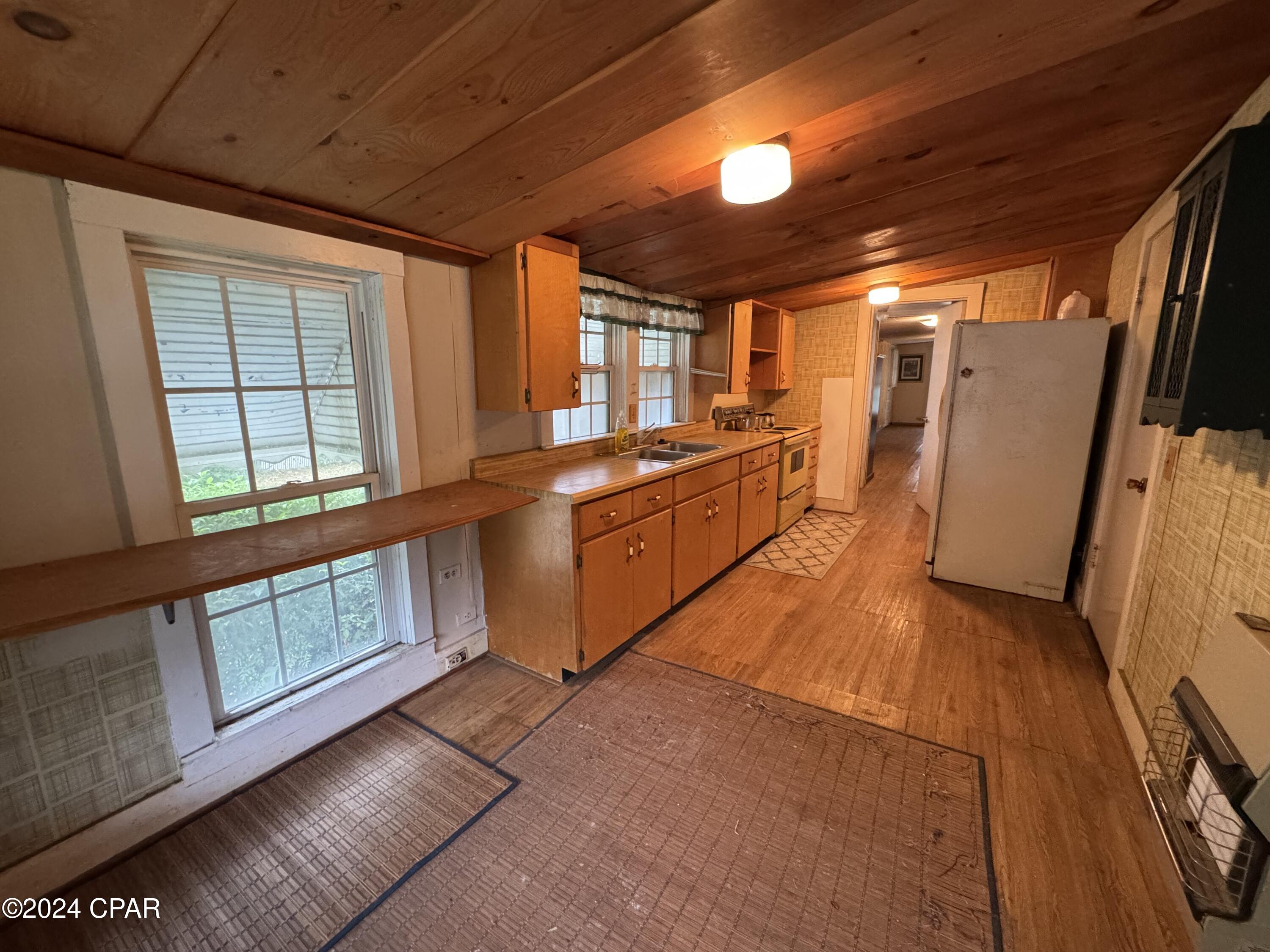 Image 15 For 987 7th Avenue