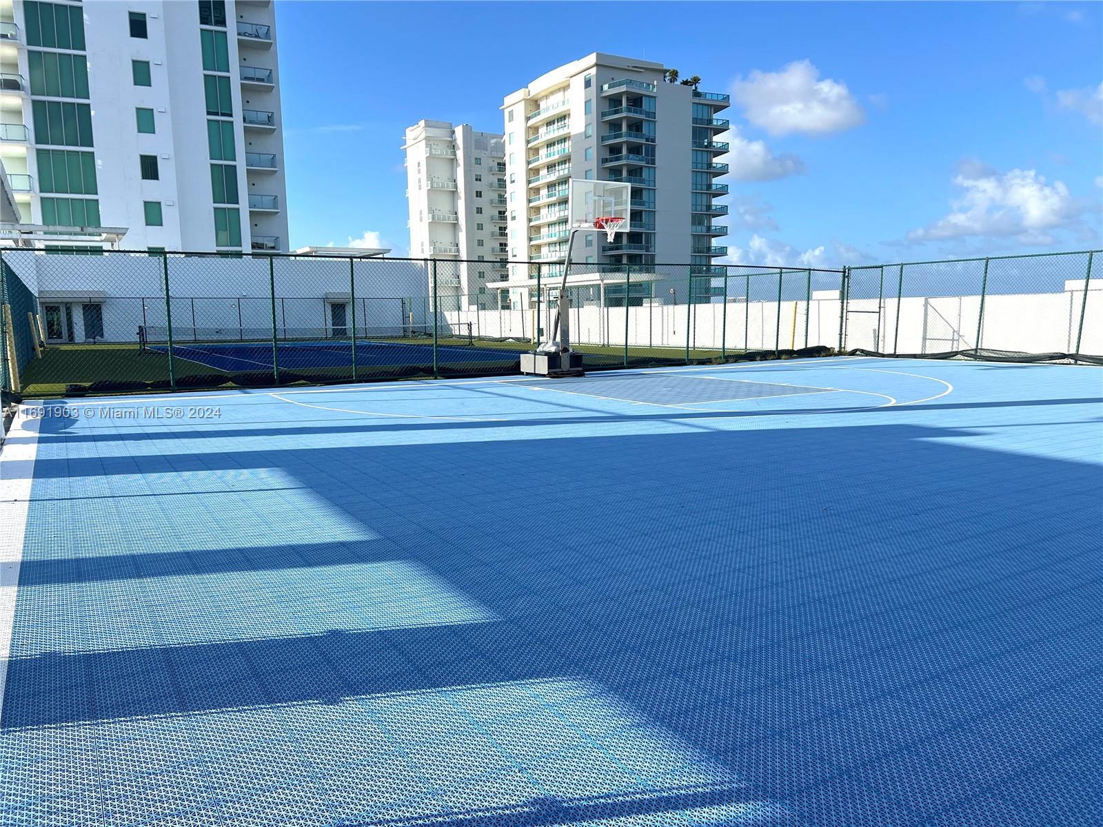 7928 East Dr #605, North Bay Village FL 33141