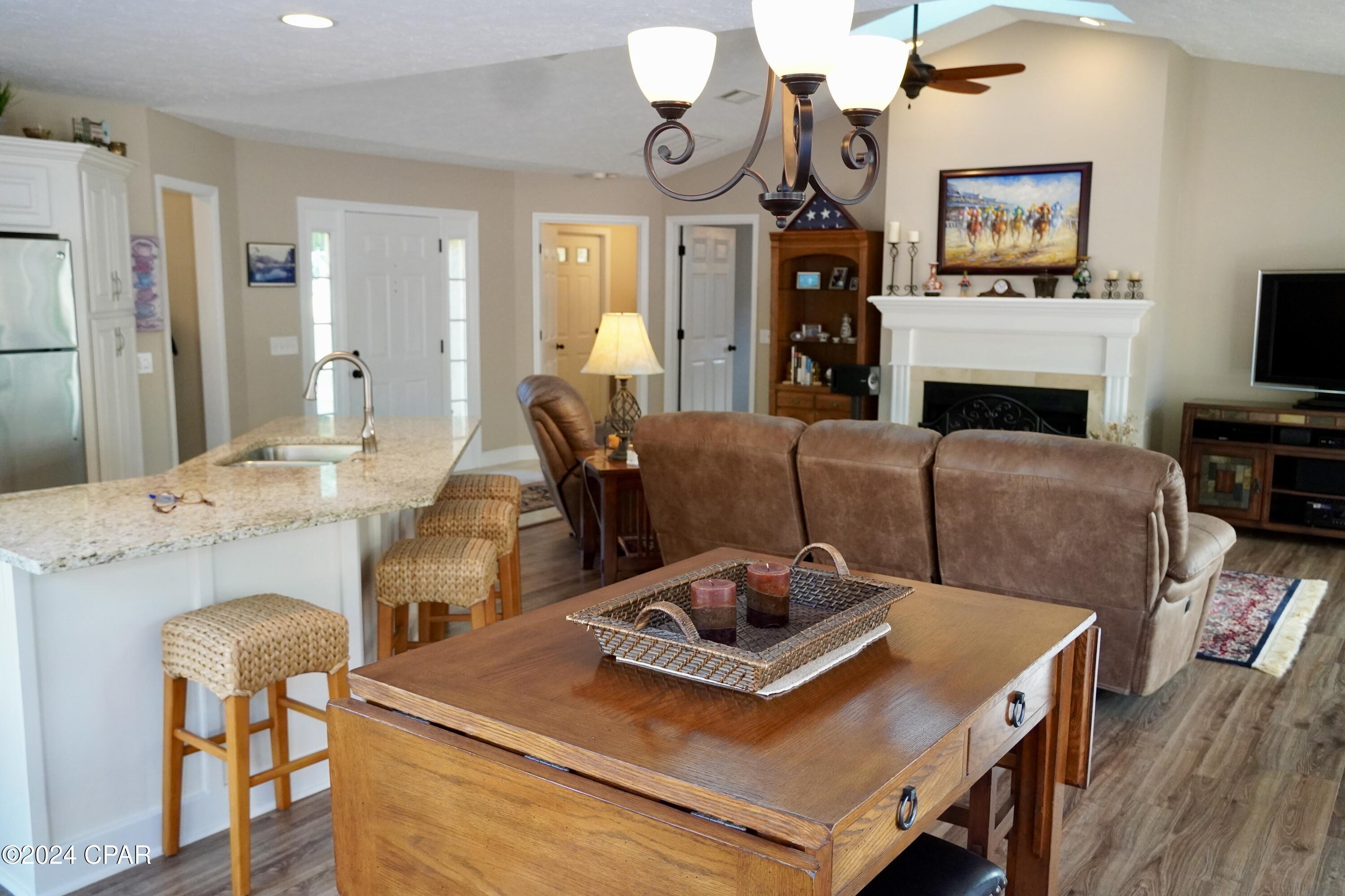 Image 17 For 22112 Sunnyside Lane