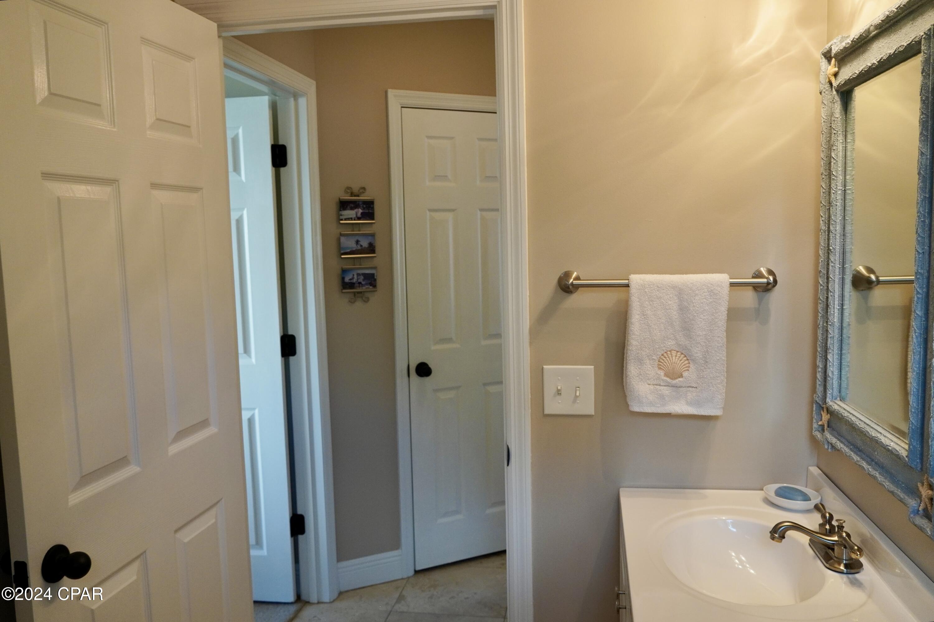Image 38 For 22112 Sunnyside Lane